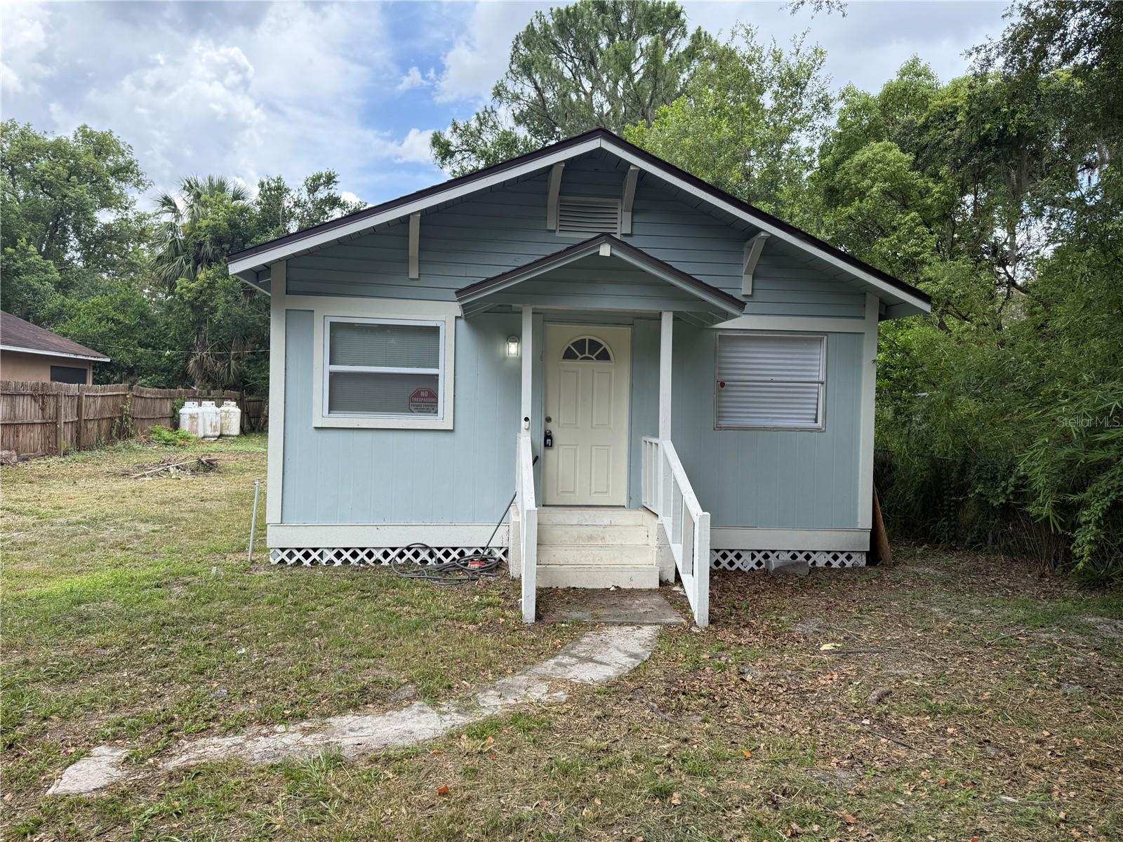 Details for 16320 3rd Street, UMATILLA, FL 32784