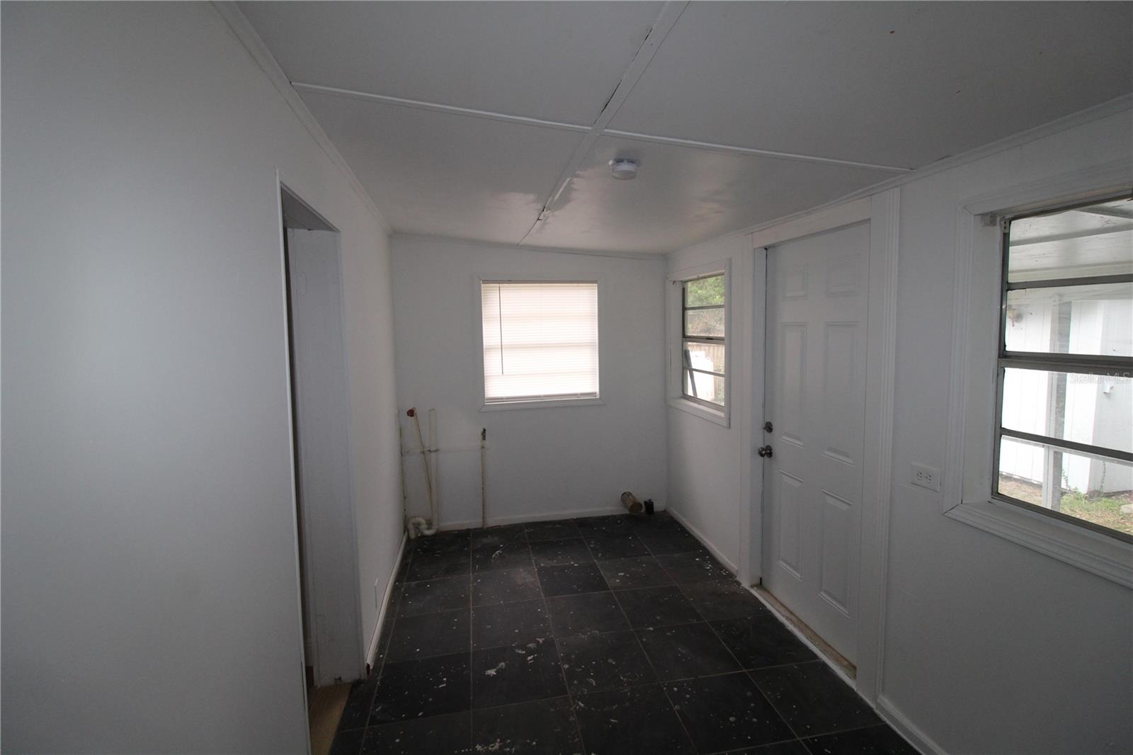 Image 15 of 17 For 16320 3rd Street
