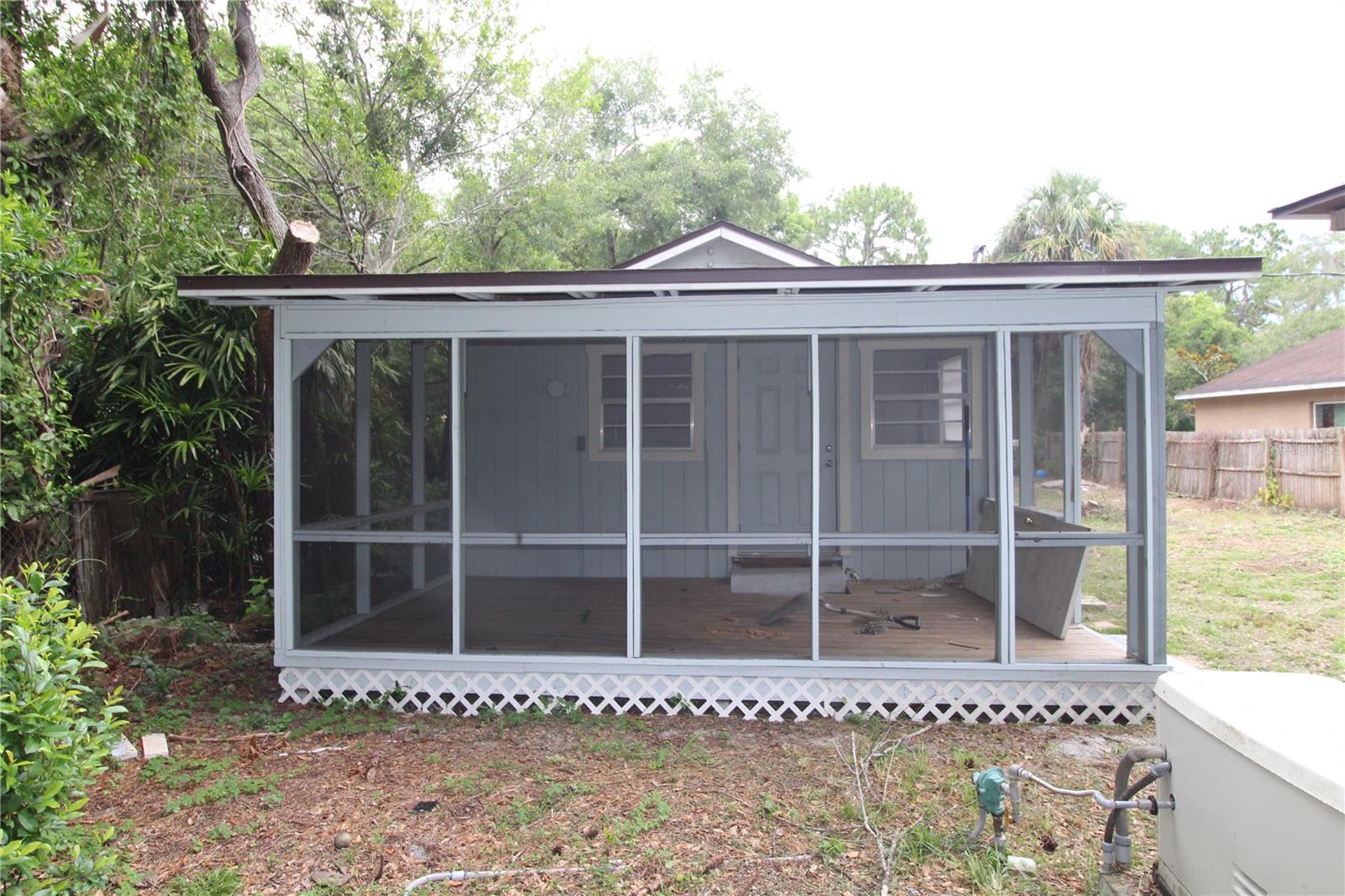 Image 4 of 17 For 16320 3rd Street