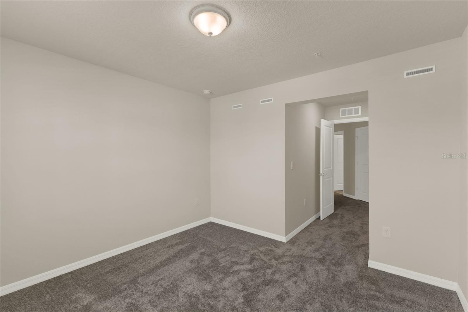 Image 8 of 21 For 3087 Emerald Acres Lane