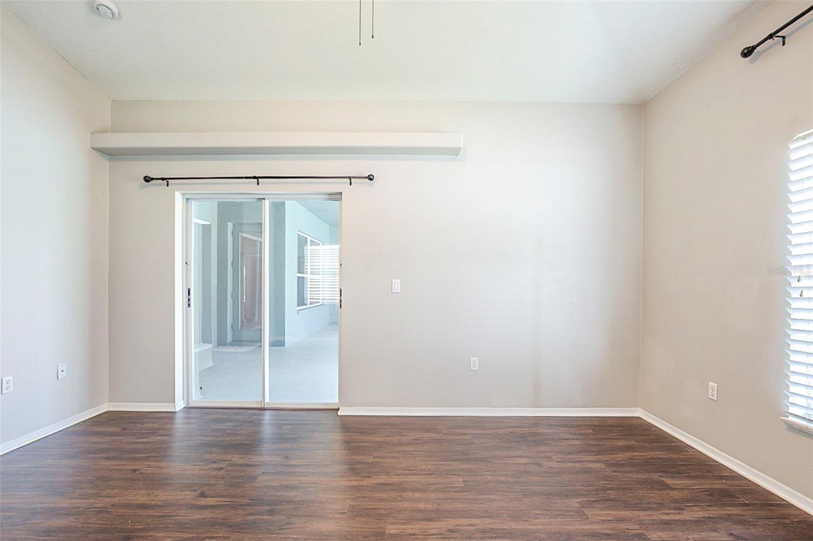 Image 21 of 47 For 8112 Maidencane Drive