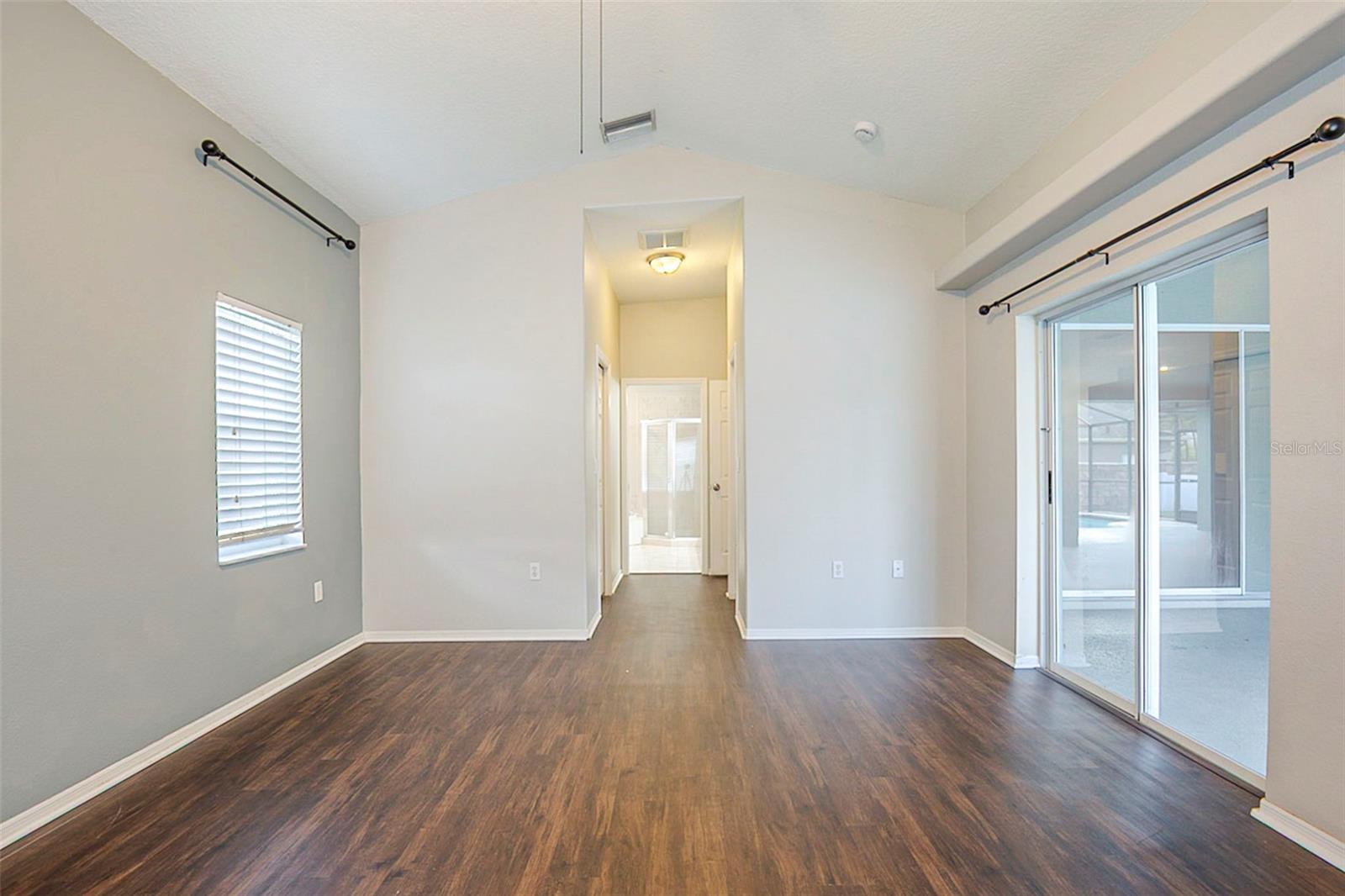 Image 22 of 47 For 8112 Maidencane Drive