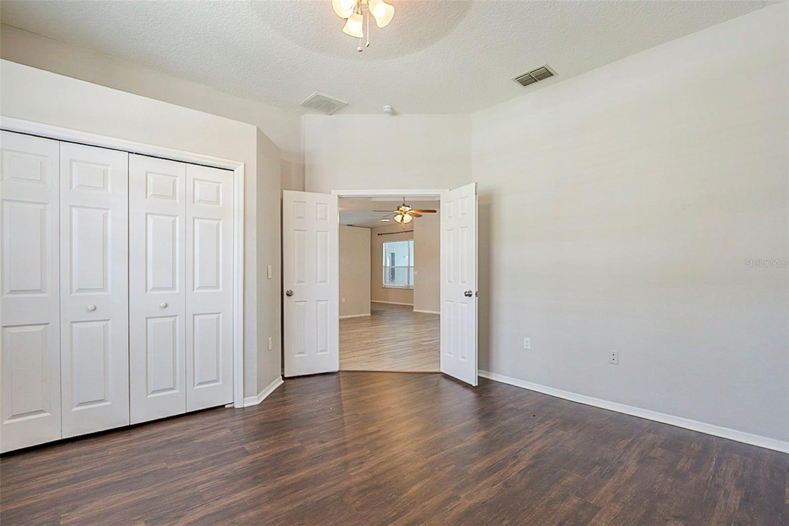 Image 28 of 47 For 8112 Maidencane Drive