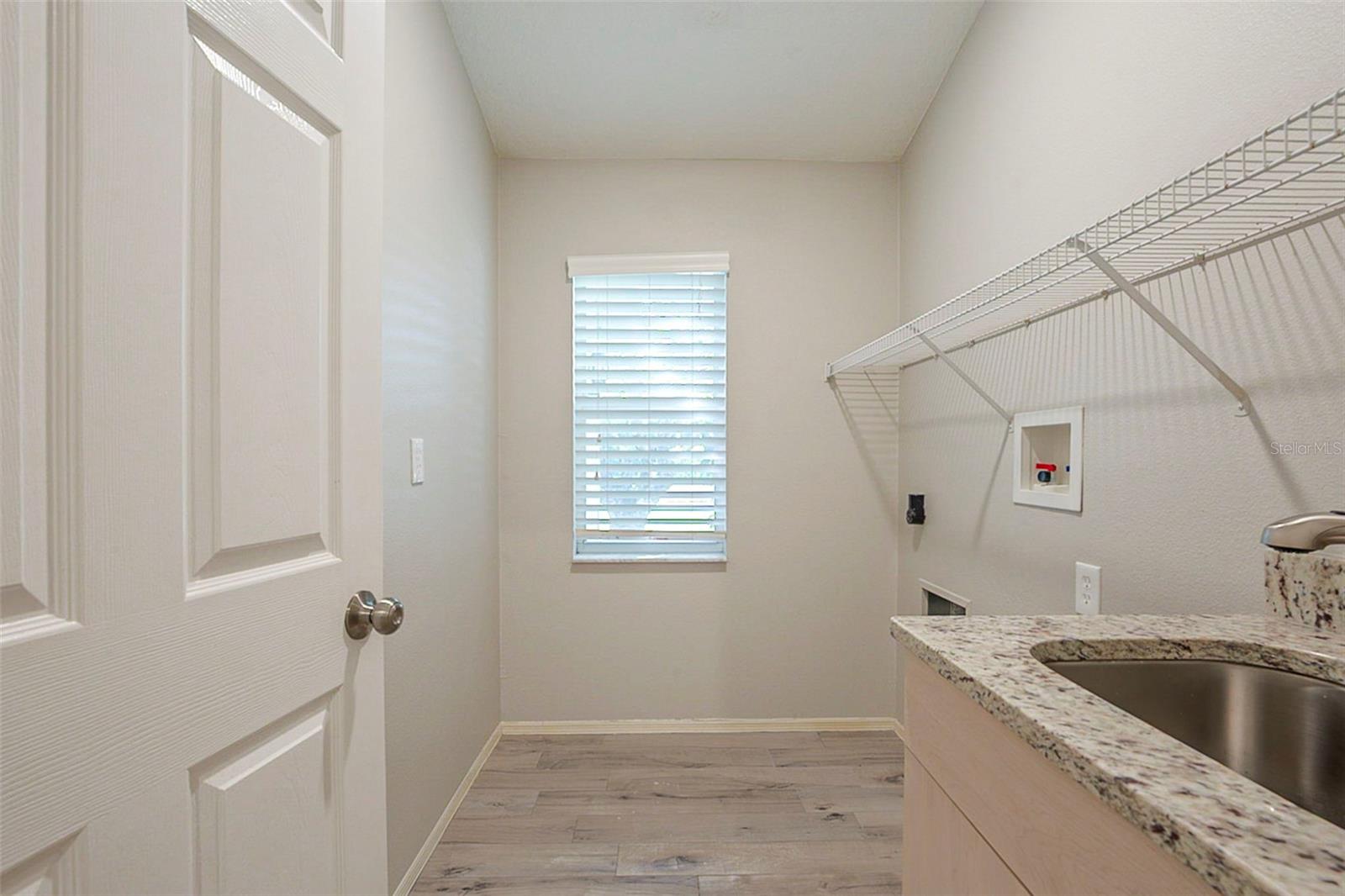 Image 39 of 47 For 8112 Maidencane Drive