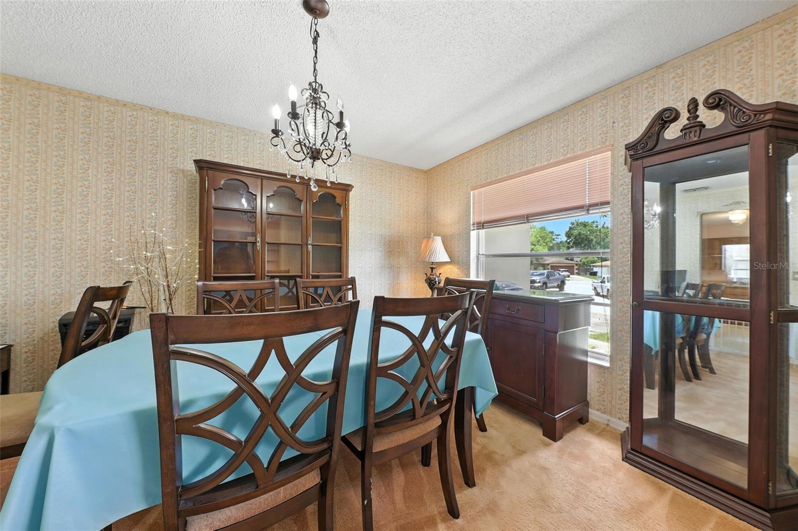 Image 4 of 25 For 1515 Colonist Court