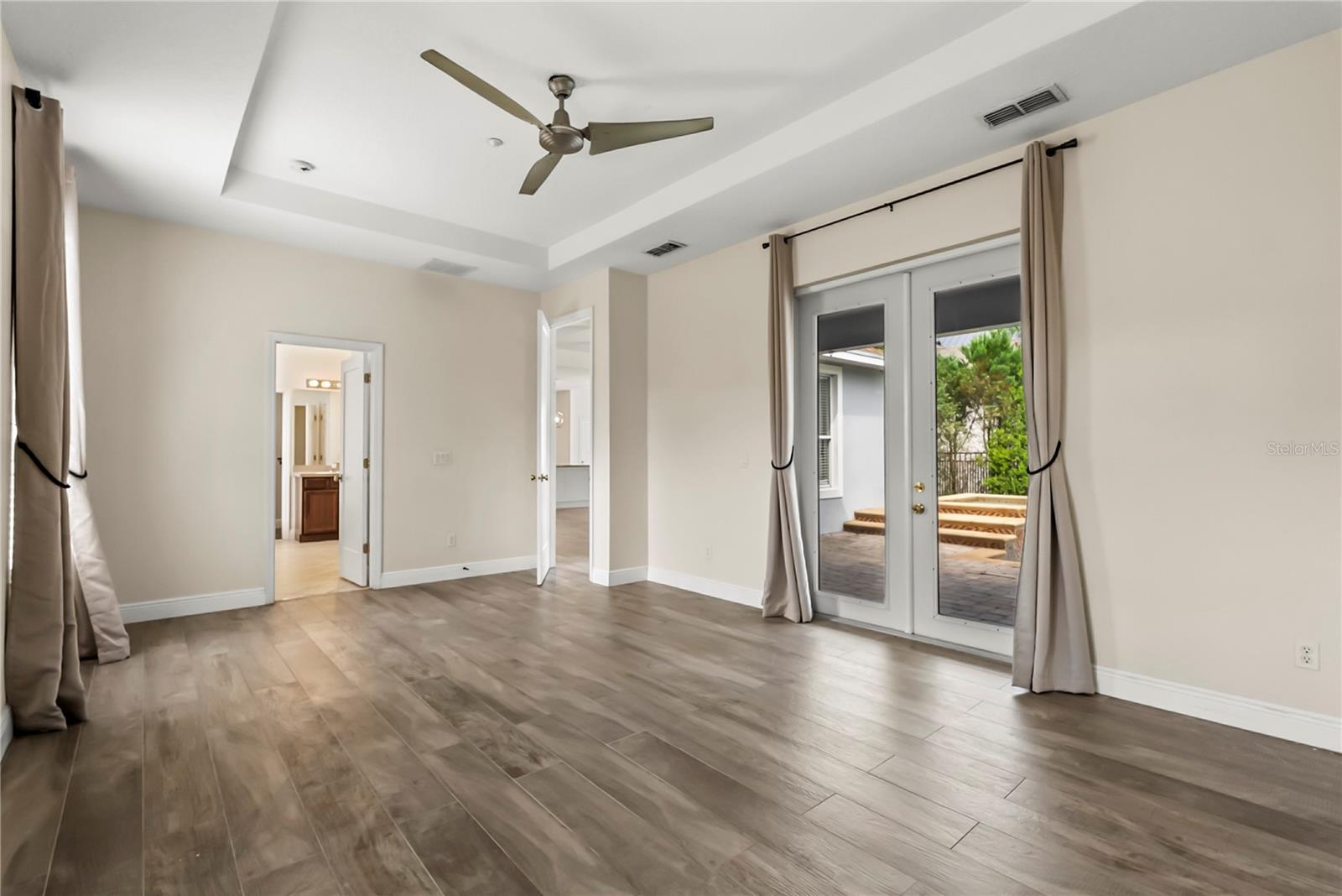 Image 12 of 25 For 10117 Sweetleaf Street
