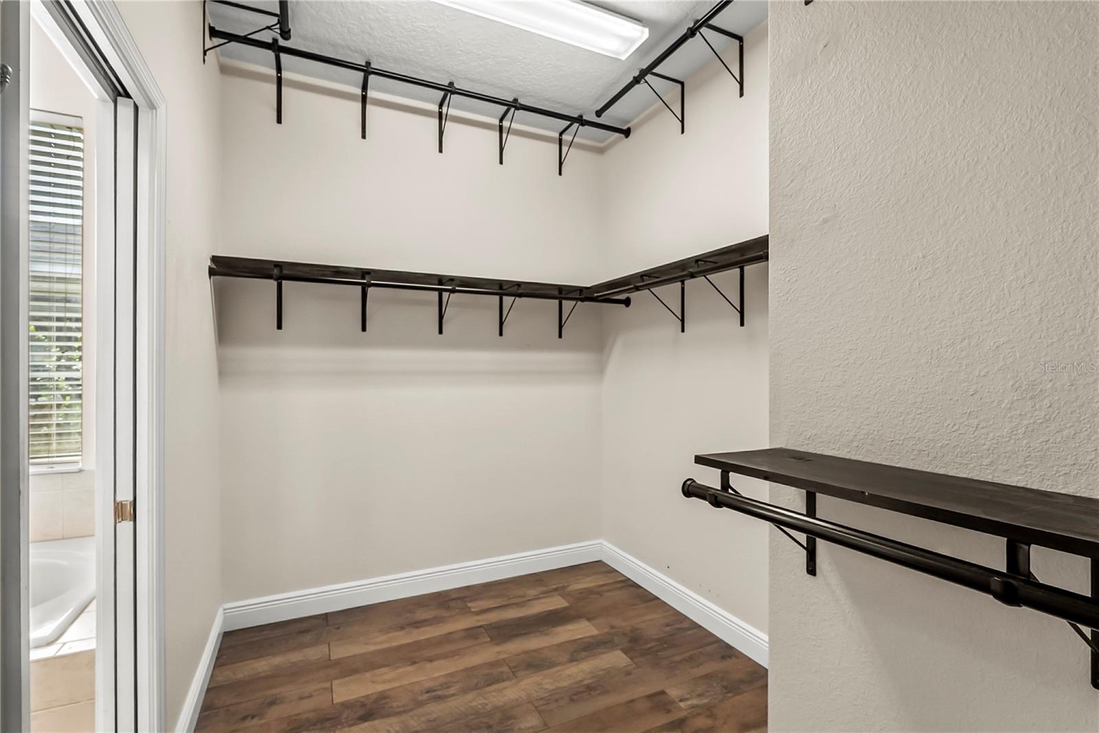 Image 15 of 25 For 10117 Sweetleaf Street