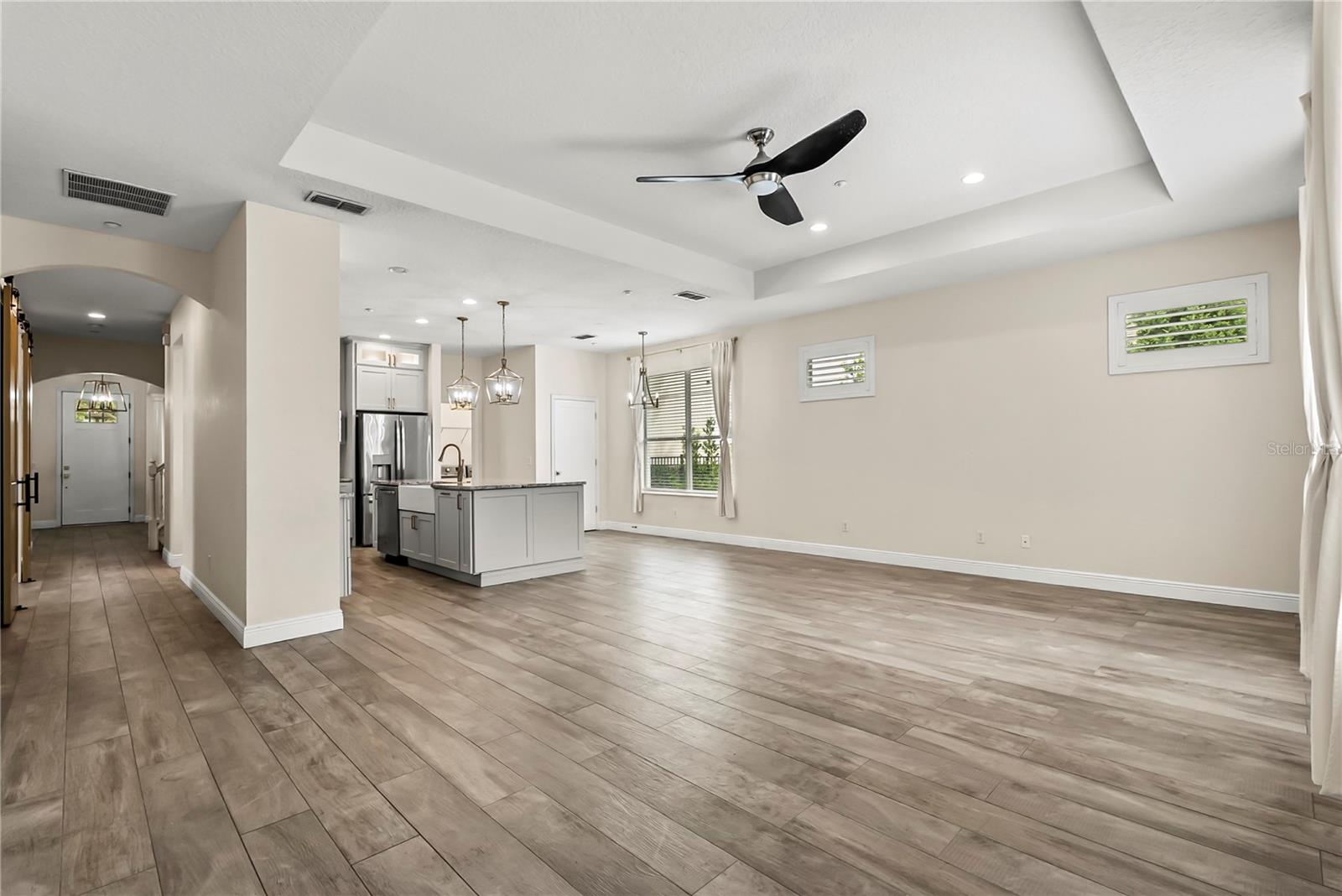 Image 6 of 25 For 10117 Sweetleaf Street