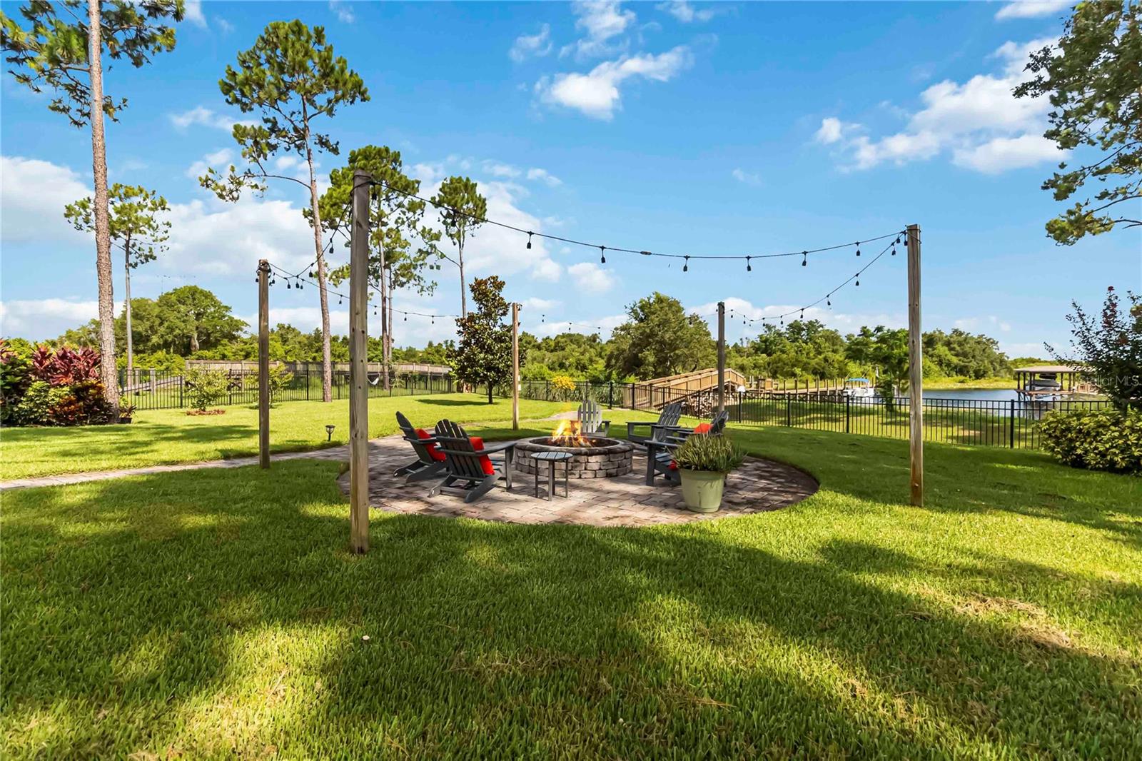 Image 45 of 67 For 3404 Shallow Cove Lane