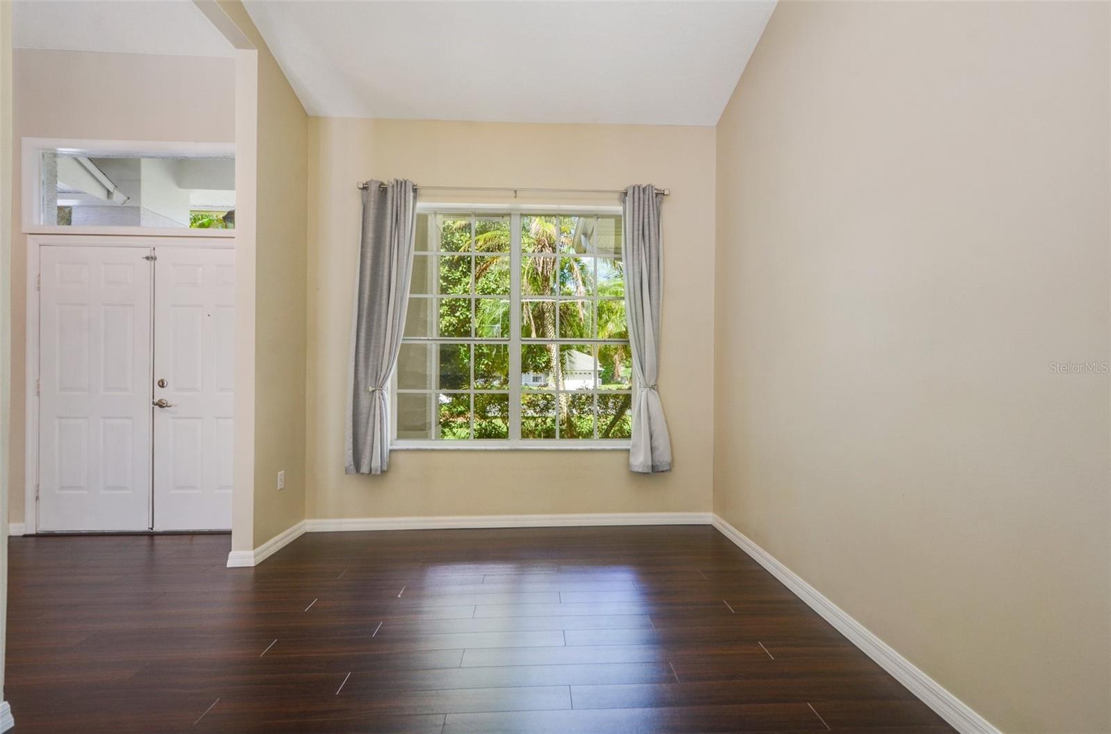 Image 10 of 45 For 2905 Elbert Way