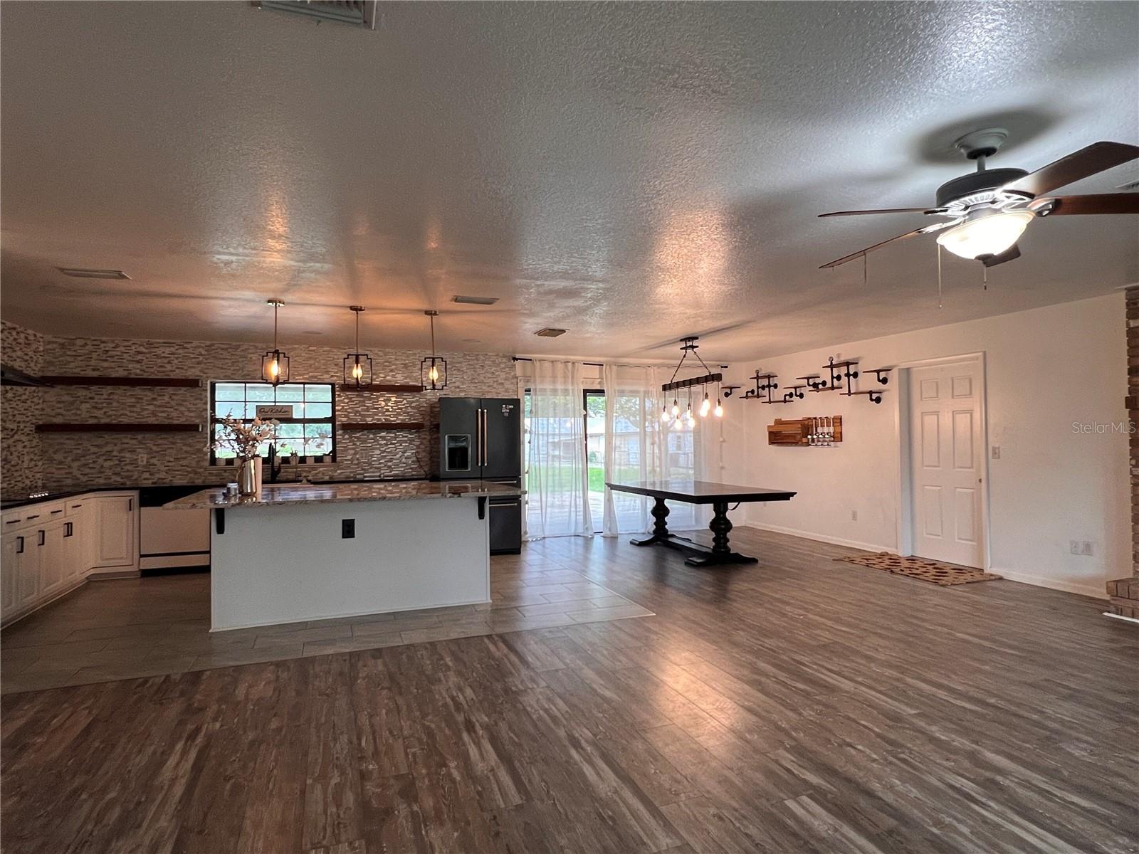 Image 5 of 27 For 4093 Lippman Road
