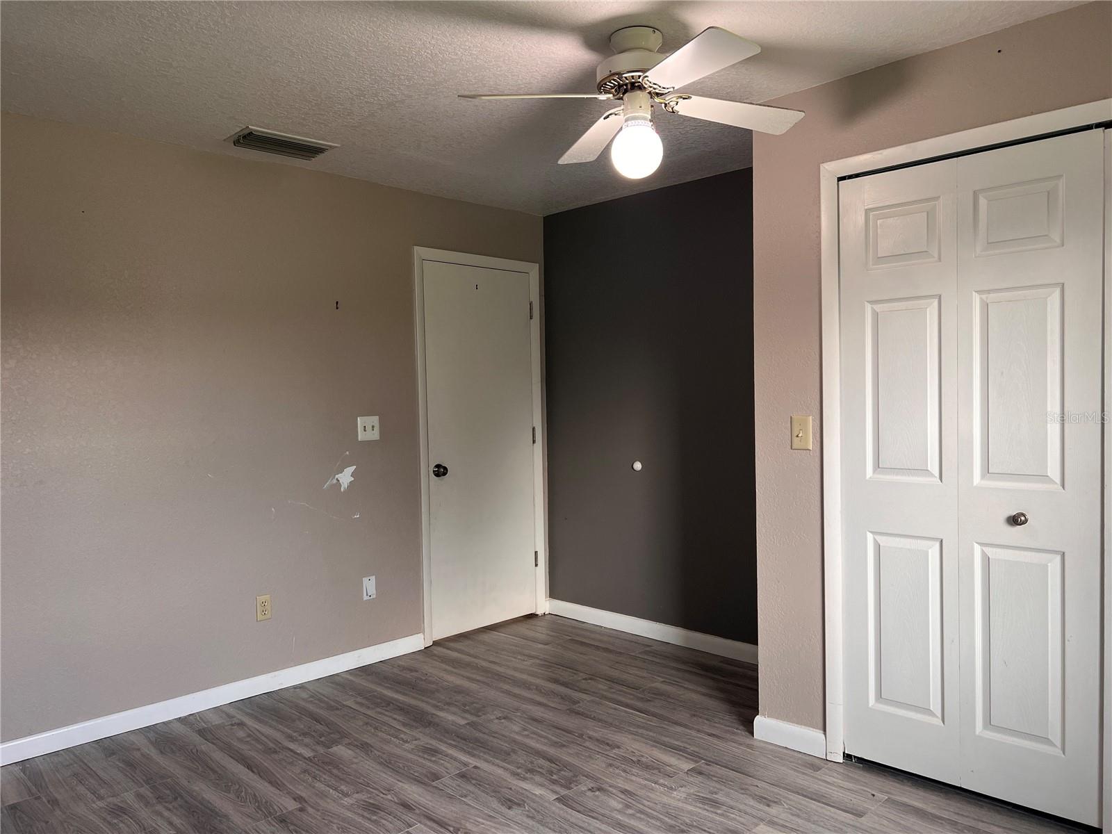 Image 9 of 27 For 4093 Lippman Road