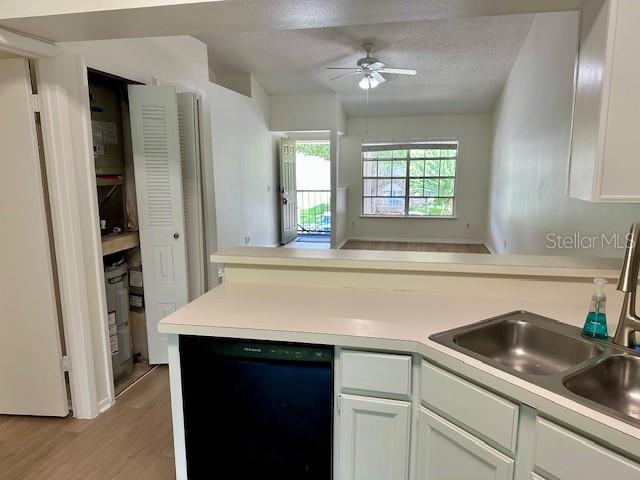 Image 11 of 24 For 125 Reserve Circle 205