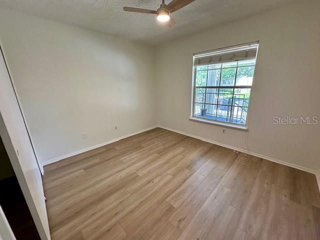 Image 18 of 24 For 125 Reserve Circle 205