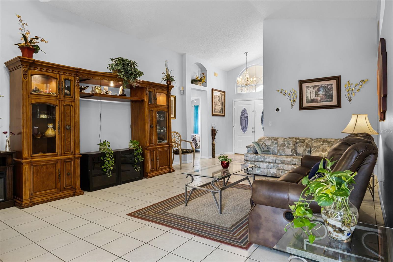 Image 6 of 48 For 527 Durango Loop Street