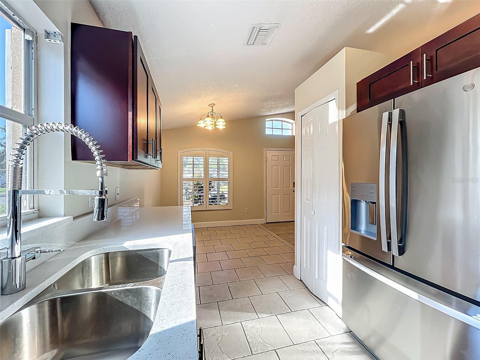 Image 17 of 39 For 1115 Naples Drive