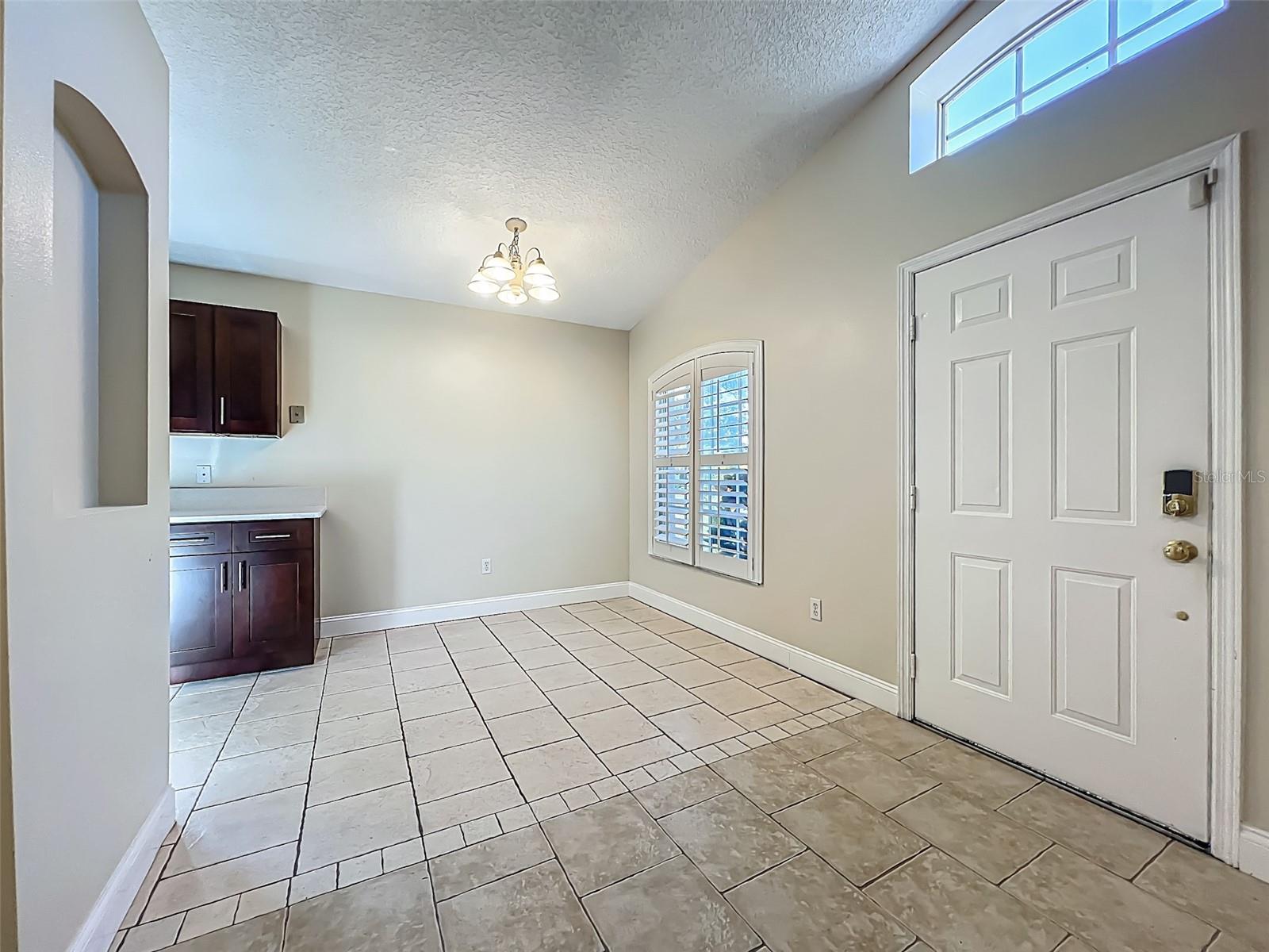 Image 4 of 39 For 1115 Naples Drive