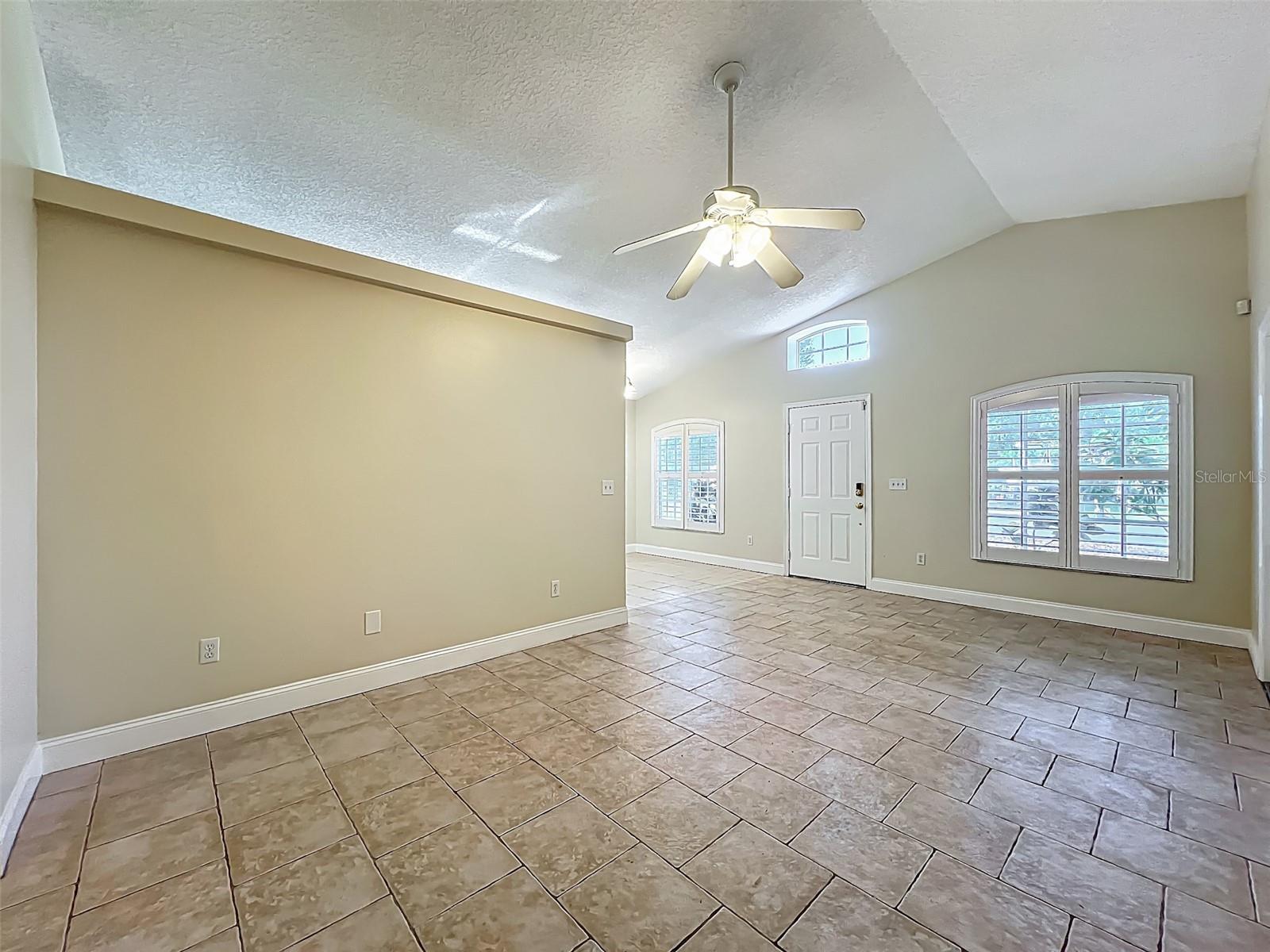 Image 8 of 39 For 1115 Naples Drive