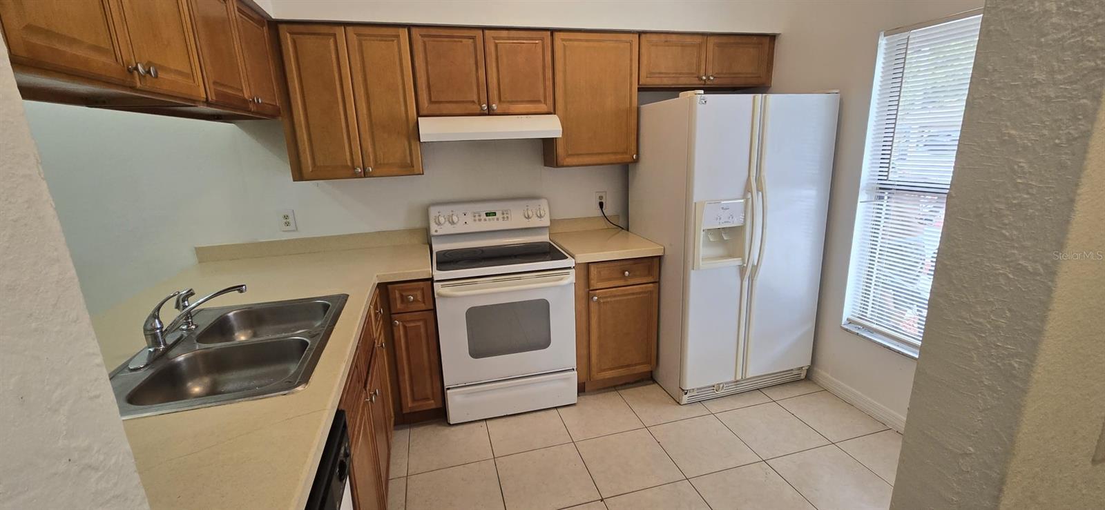 Image 2 of 16 For 1375 Hendren Drive