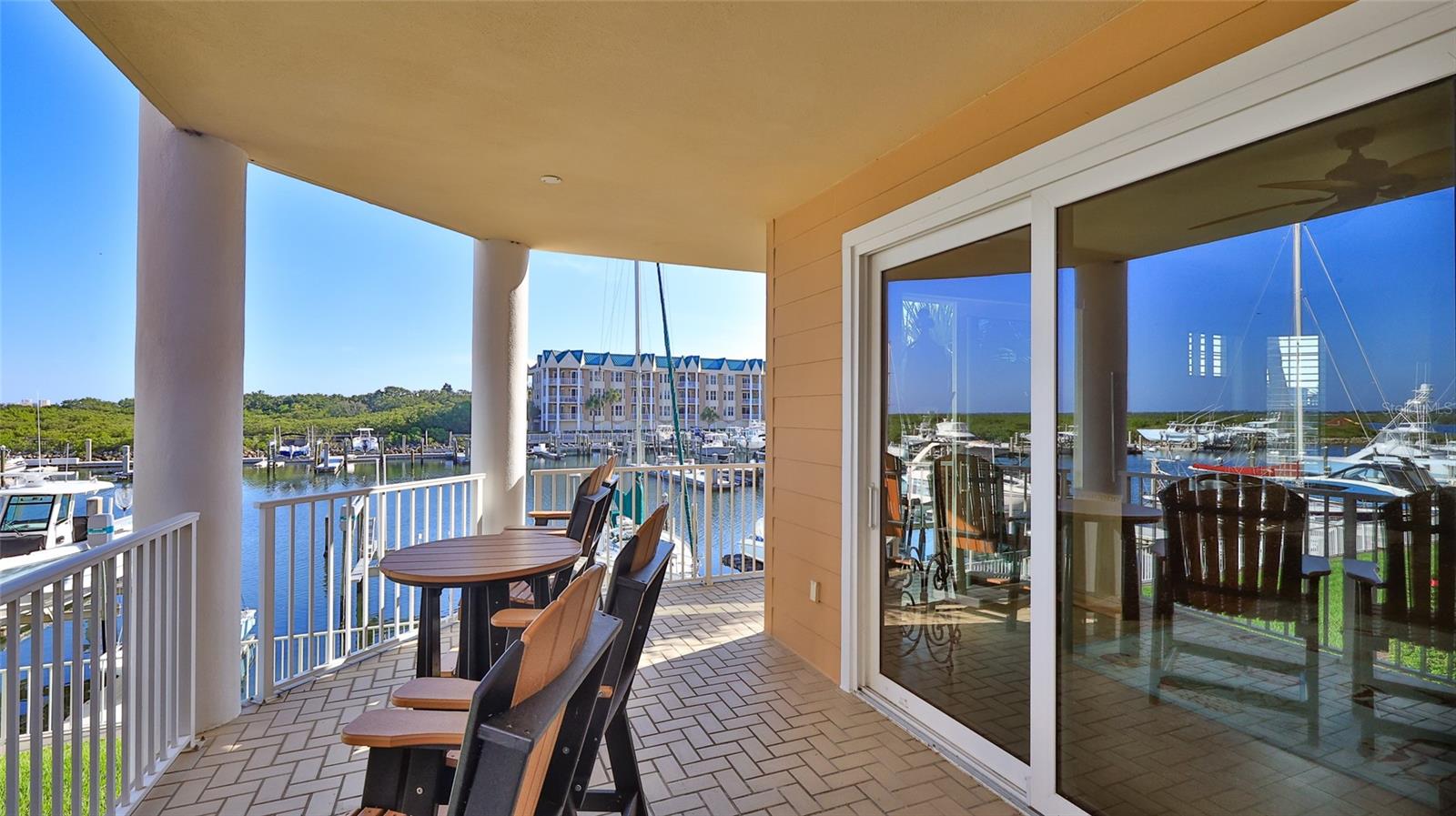 Image 8 of 34 For 4626 Harbour Village Boulevard 3201