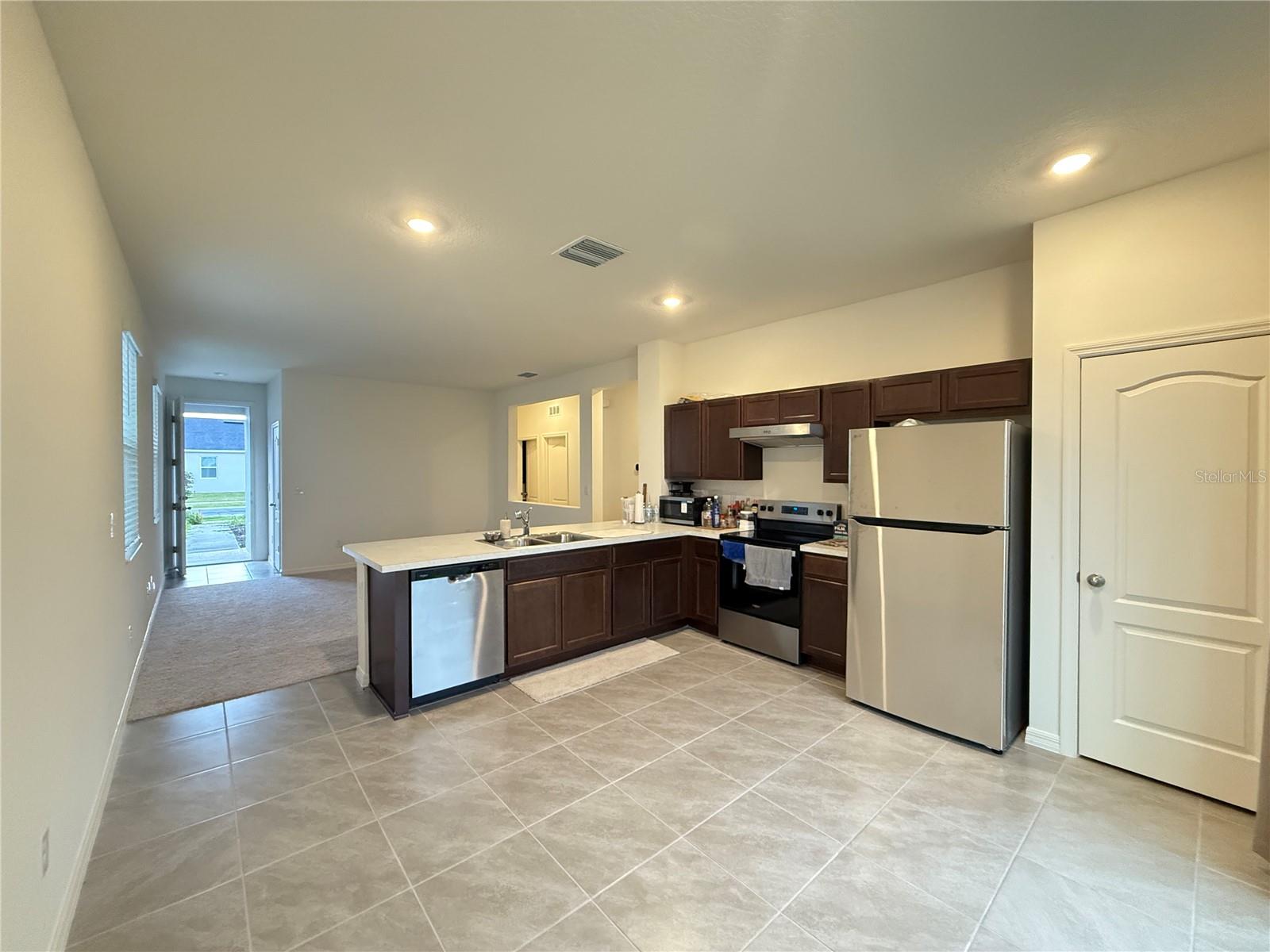 Image 3 of 16 For 10322 Star Flower Lane