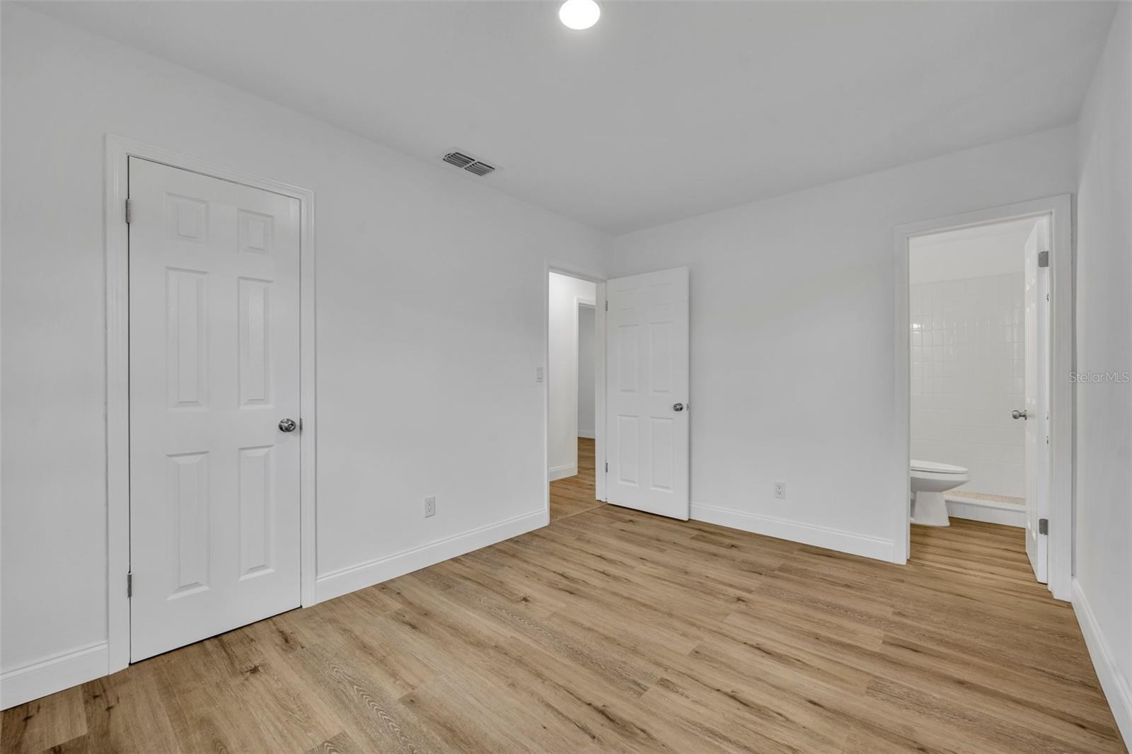 Image 15 of 29 For 7601 Aviano Avenue