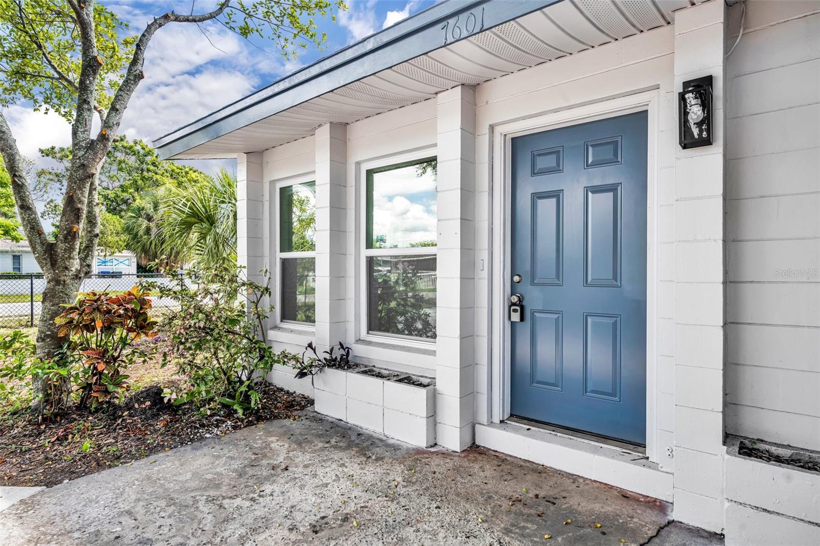 Image 3 of 29 For 7601 Aviano Avenue