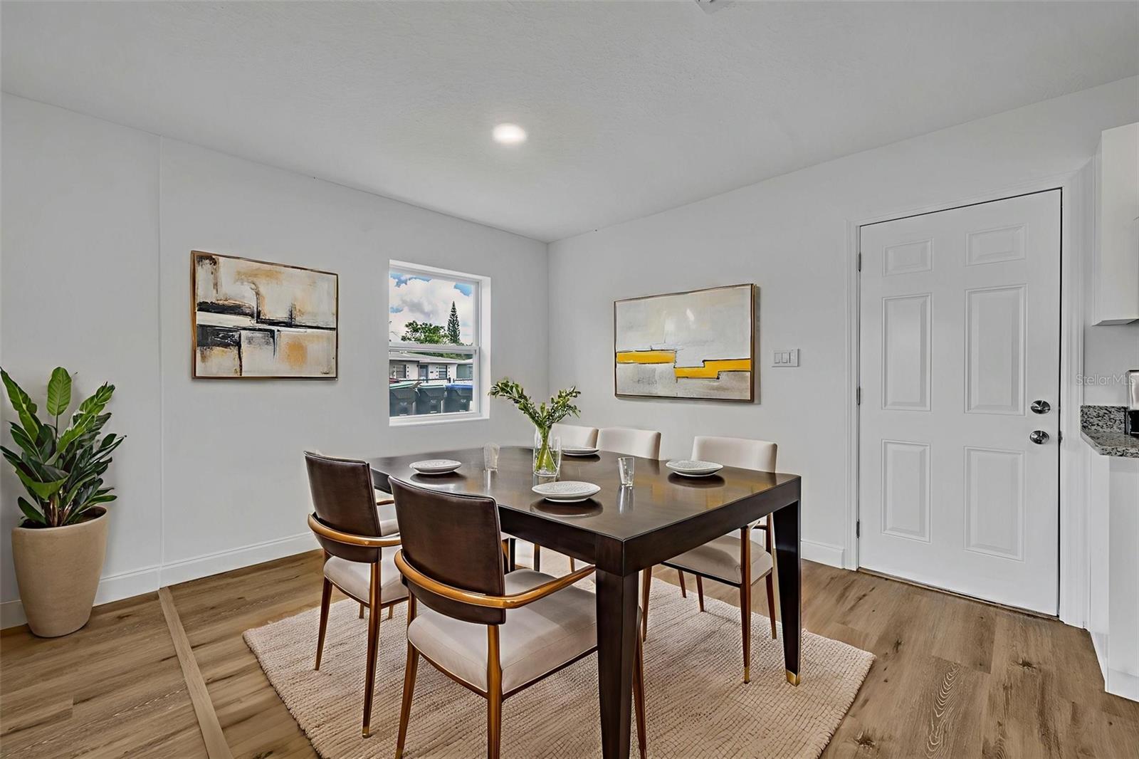 Image 9 of 29 For 7601 Aviano Avenue