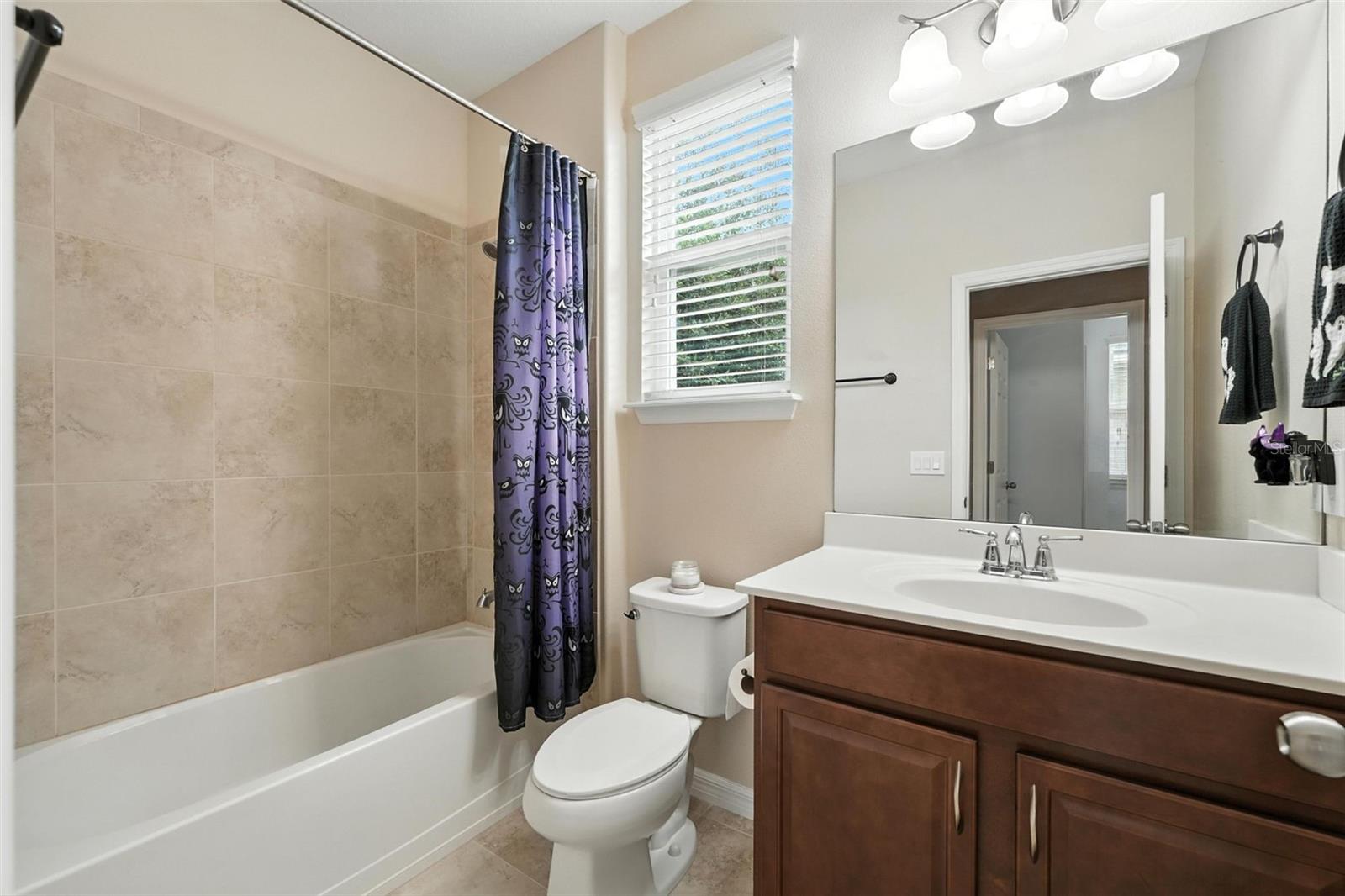 Image 21 of 31 For 1110 Pine Falls Lane