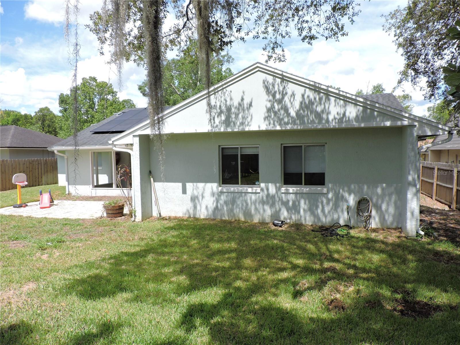 Image 22 of 28 For 1361 Sterling Oaks Drive