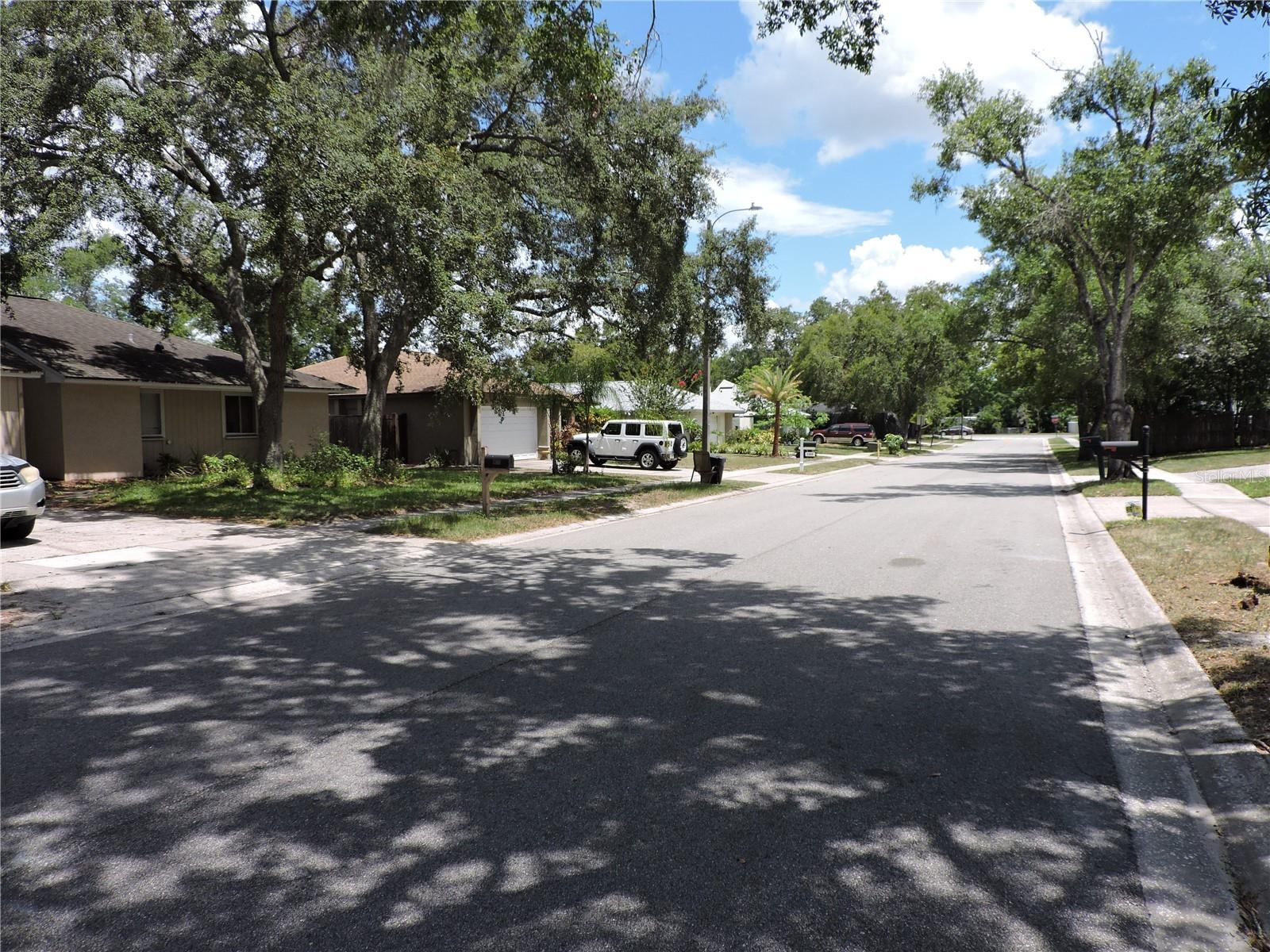 Image 25 of 28 For 1361 Sterling Oaks Drive