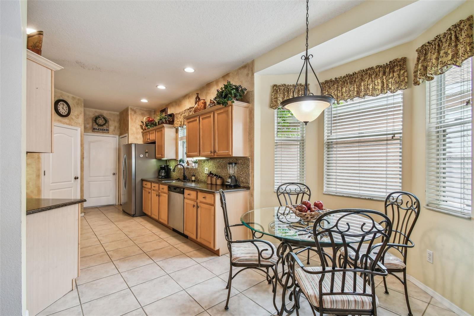Image 16 of 70 For 1041 Cherry Valley Way
