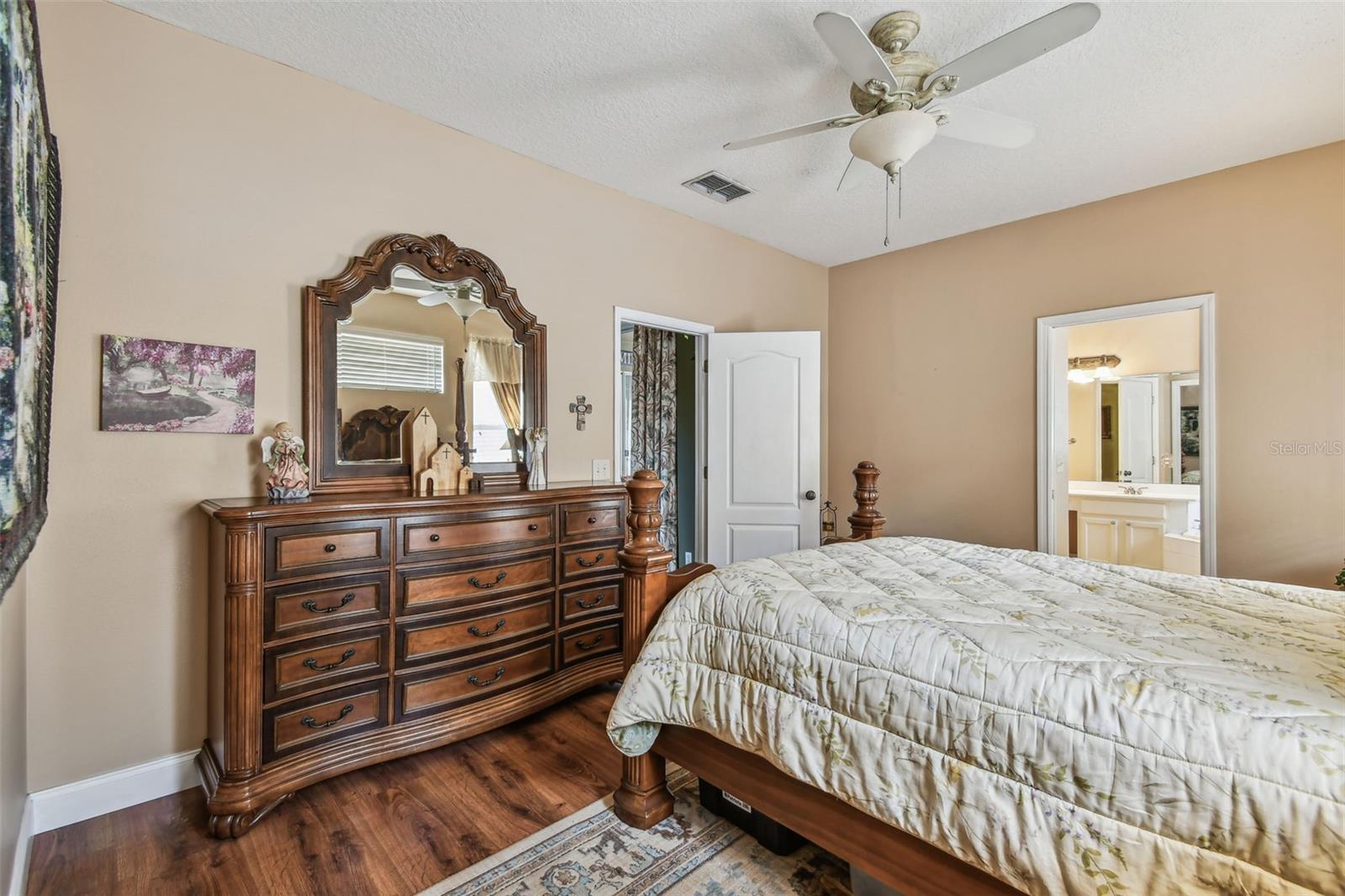 Image 26 of 70 For 1041 Cherry Valley Way