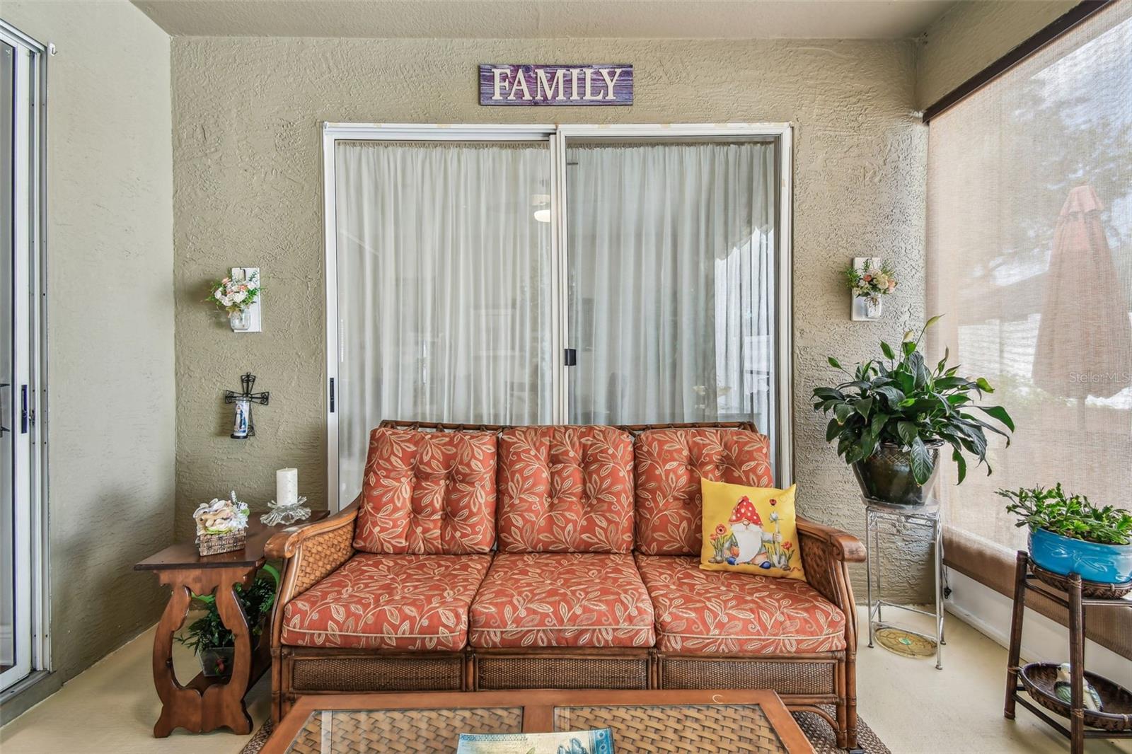 Image 43 of 70 For 1041 Cherry Valley Way