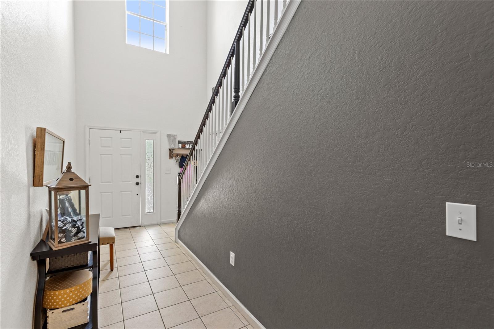 Image 3 of 34 For 3055 Ashland Lane N