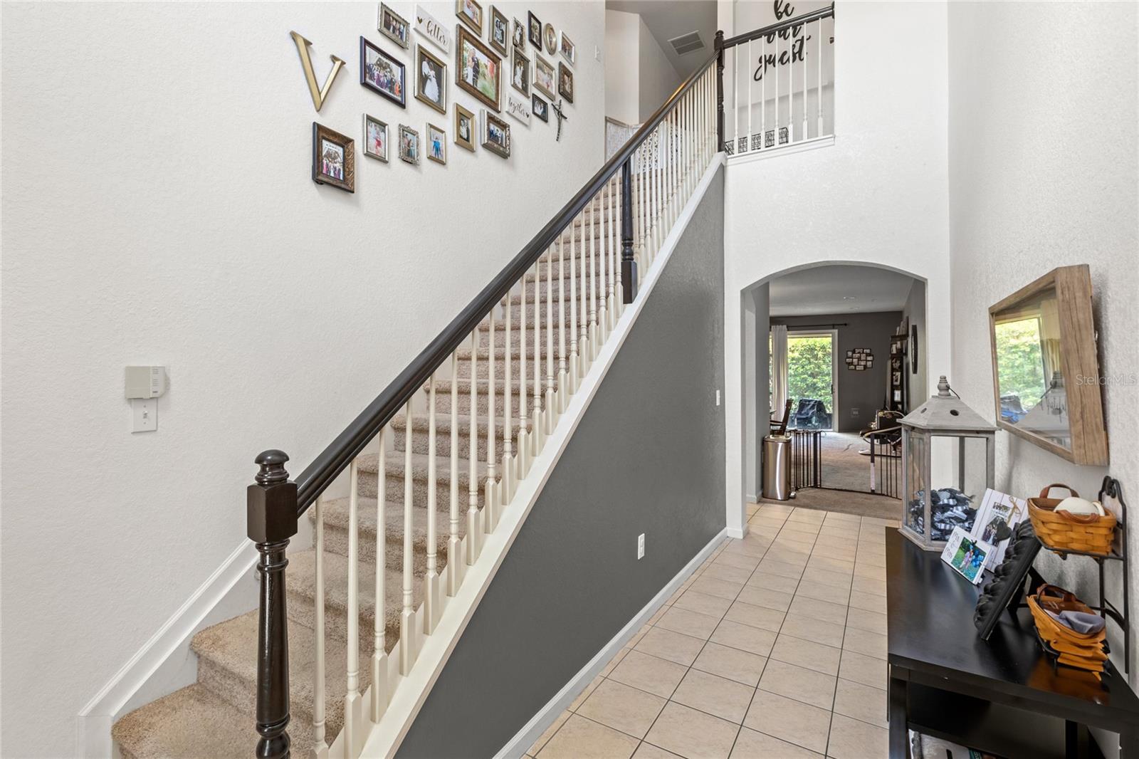Image 4 of 34 For 3055 Ashland Lane N