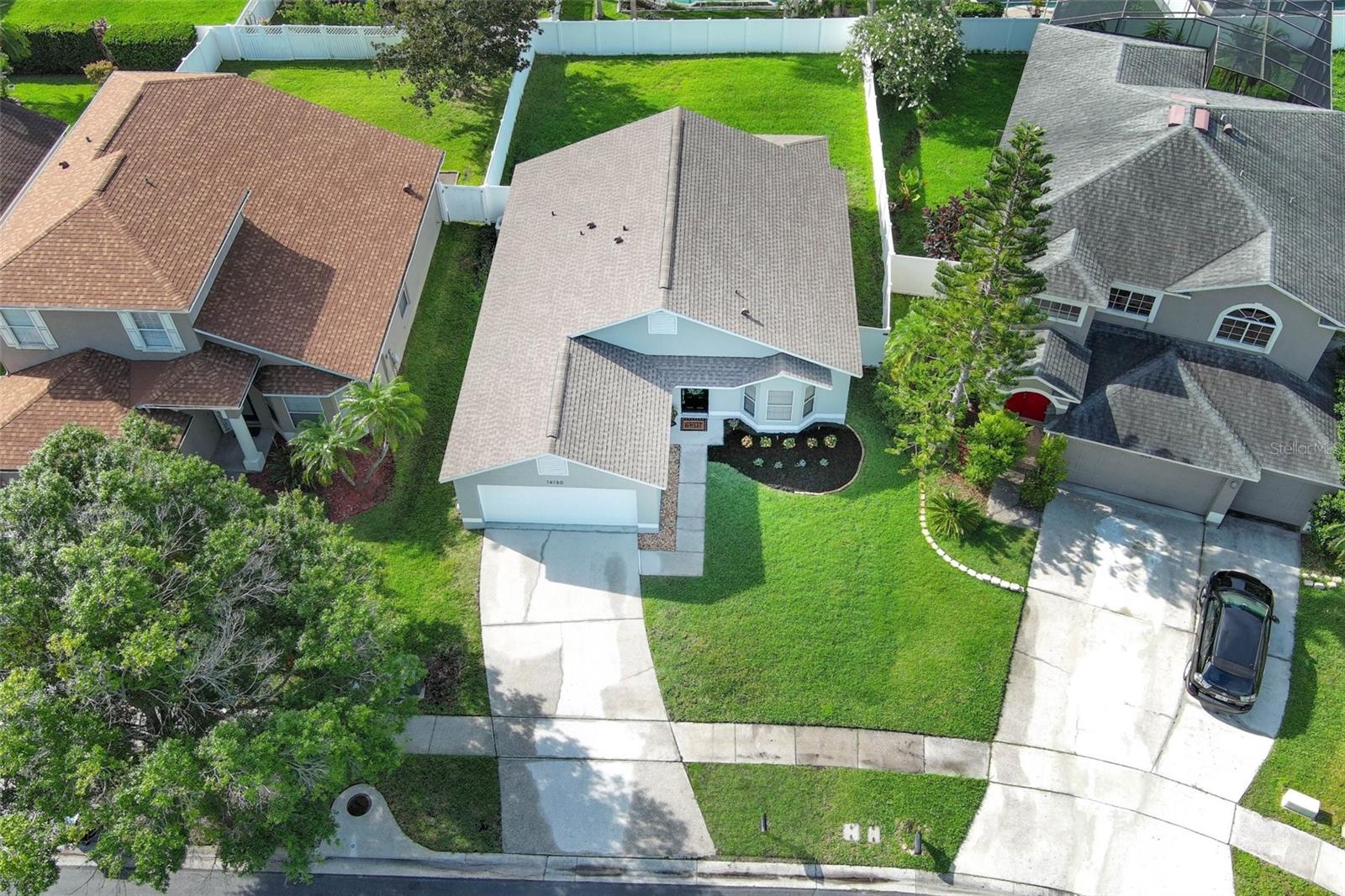 Image 41 of 73 For 14130 Leicester Lane