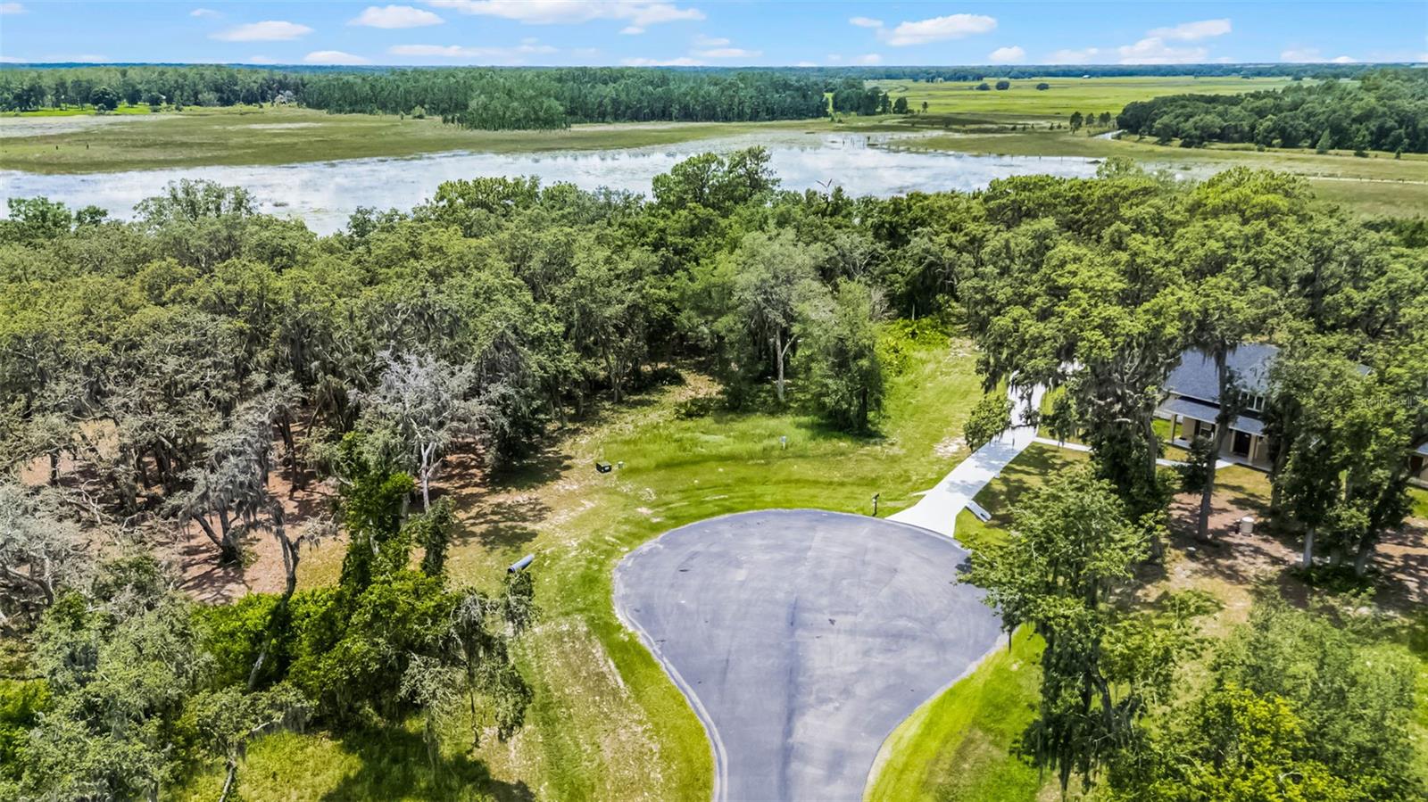 Image 6 of 31 For 3170 Bright Lake Circle