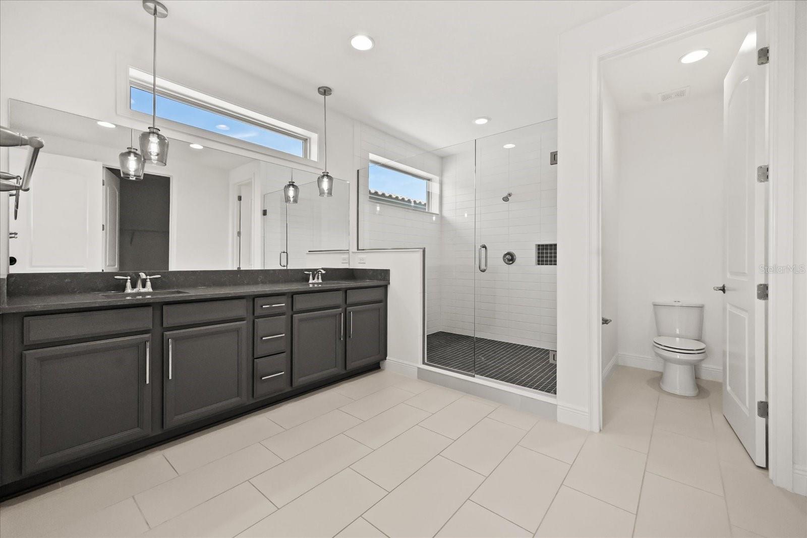 Image 33 of 65 For 13706 Abberwick Drive