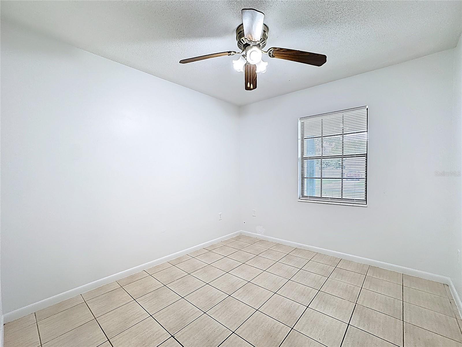 Image 11 of 20 For 1328 Oxalis Avenue