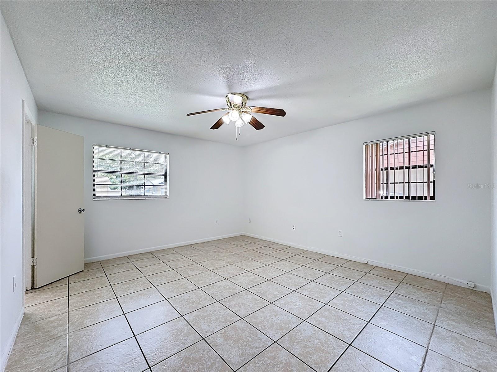 Image 15 of 20 For 1328 Oxalis Avenue
