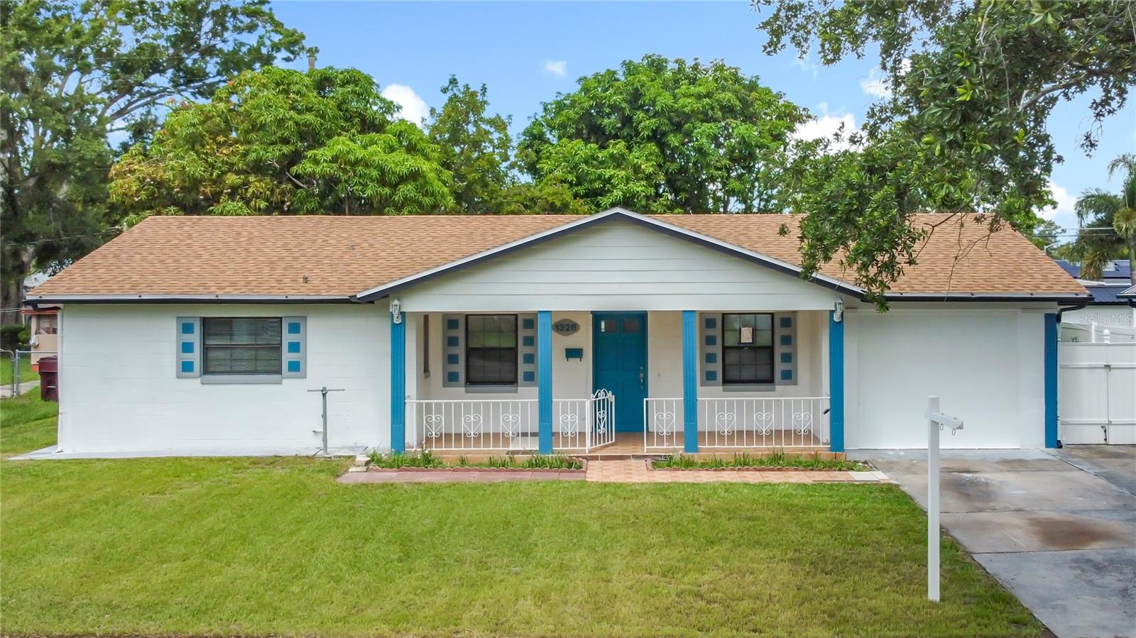 Image 3 of 20 For 1328 Oxalis Avenue
