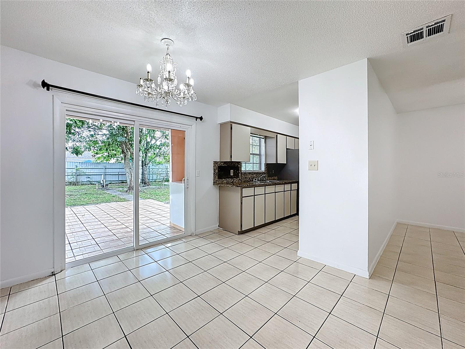 Image 6 of 20 For 1328 Oxalis Avenue