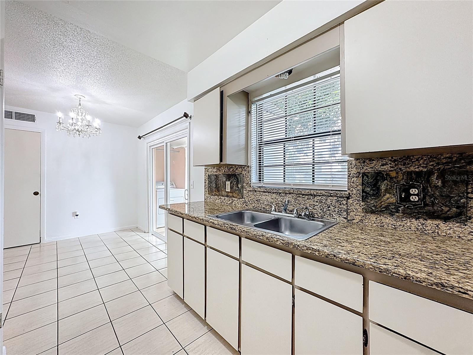 Image 8 of 20 For 1328 Oxalis Avenue