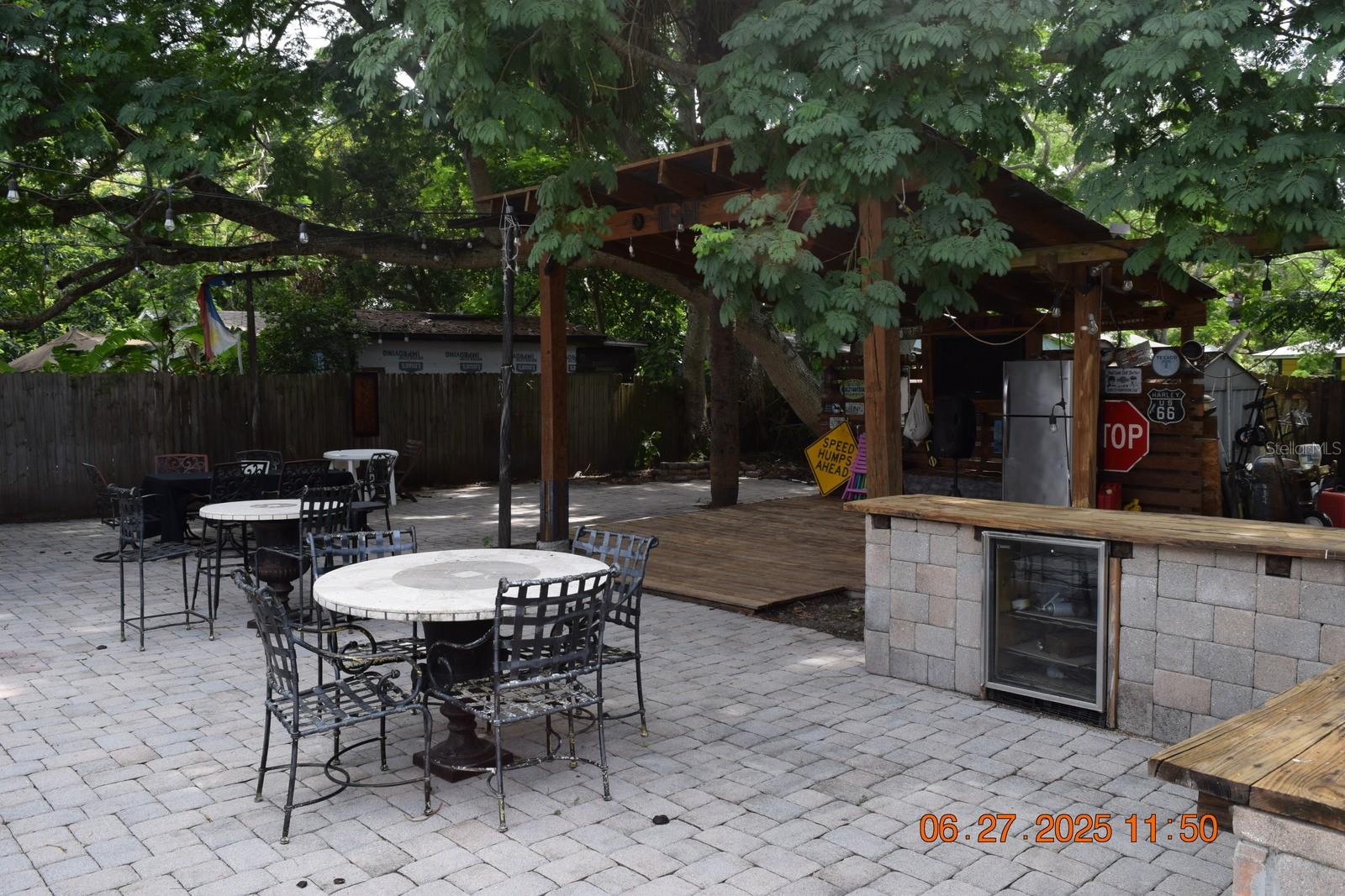 Image 14 of 97 For 233 Hudson Street