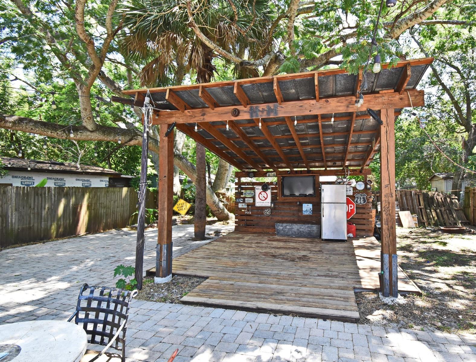 Image 32 of 97 For 233 Hudson Street