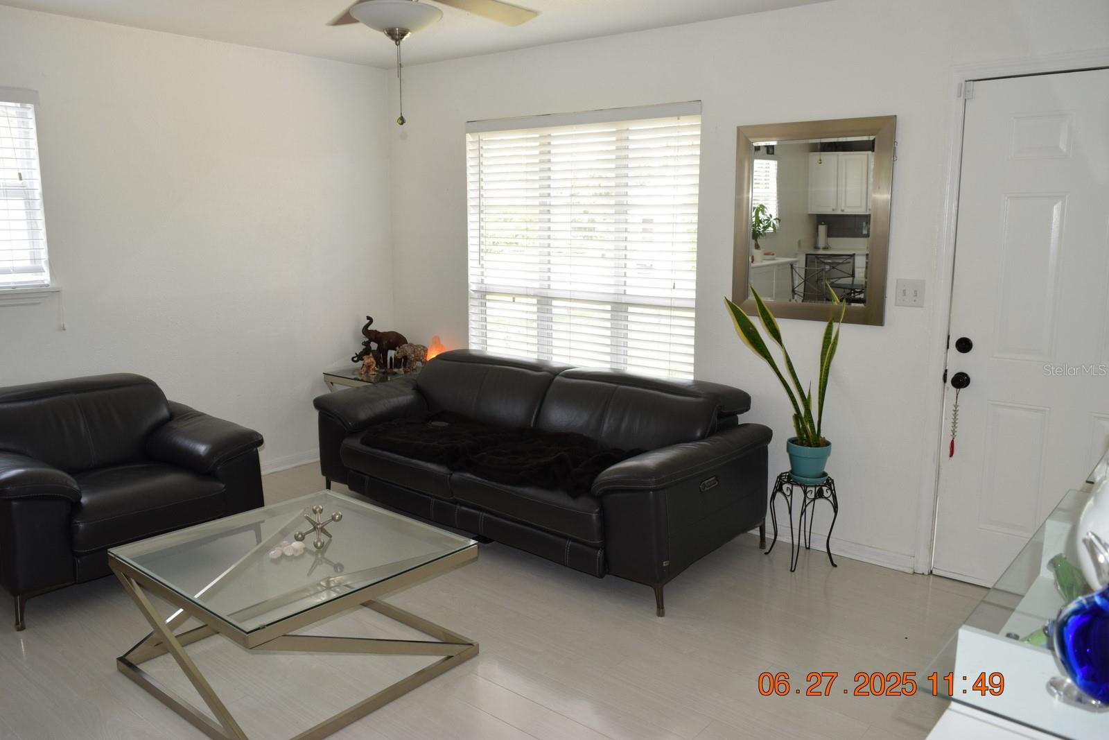 Image 4 of 97 For 233 Hudson Street