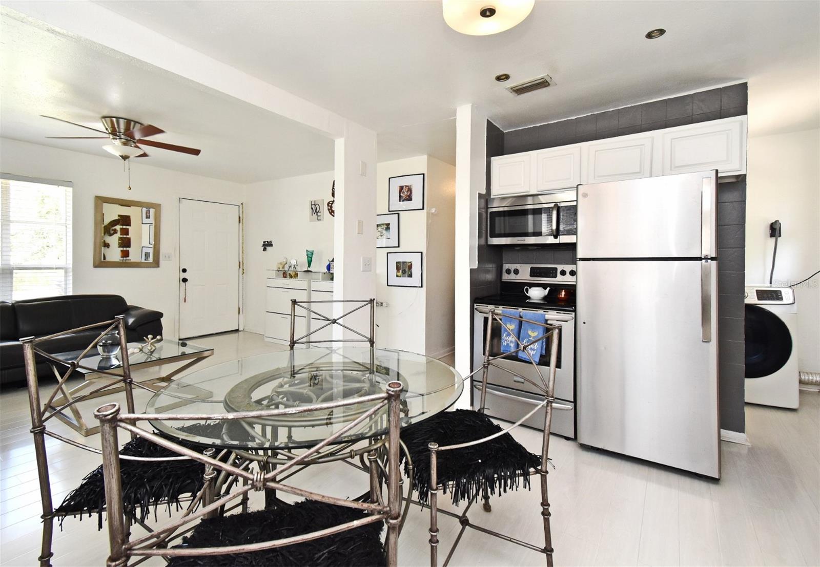 Image 64 of 97 For 233 Hudson Street