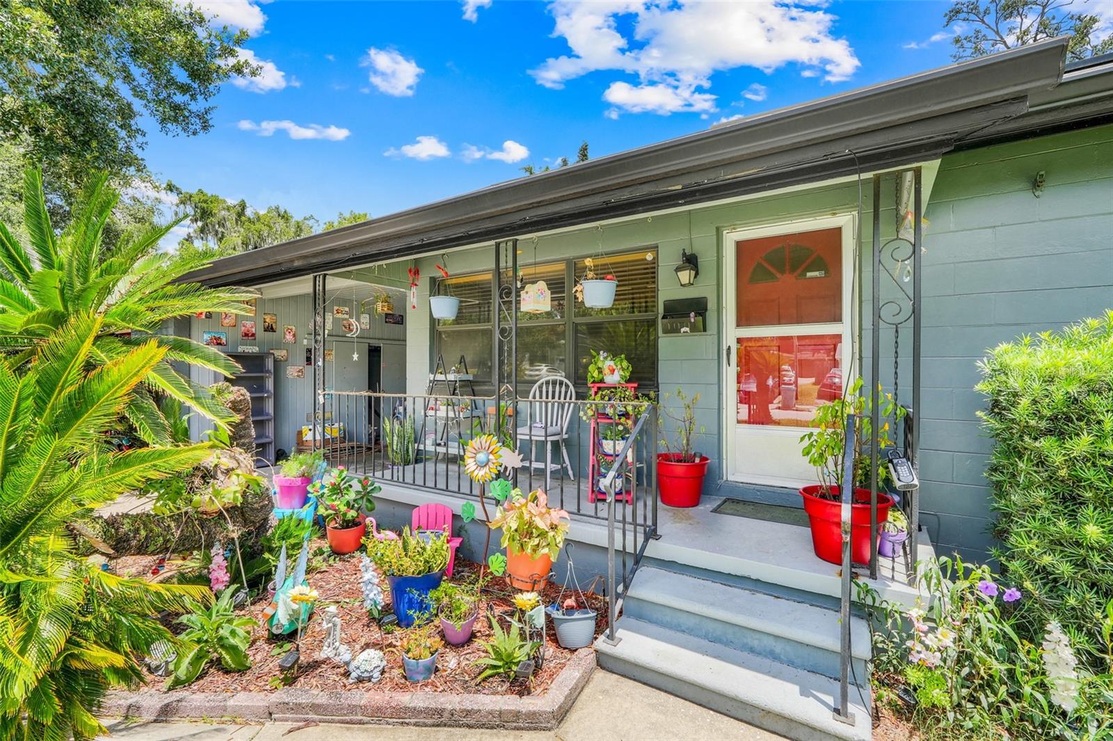 Image 4 of 32 For 1315 Esther Street