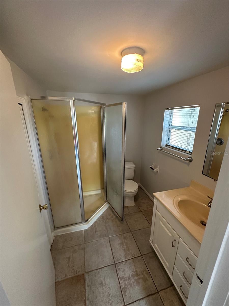 Image 8 of 8 For 1233 Virginia Drive